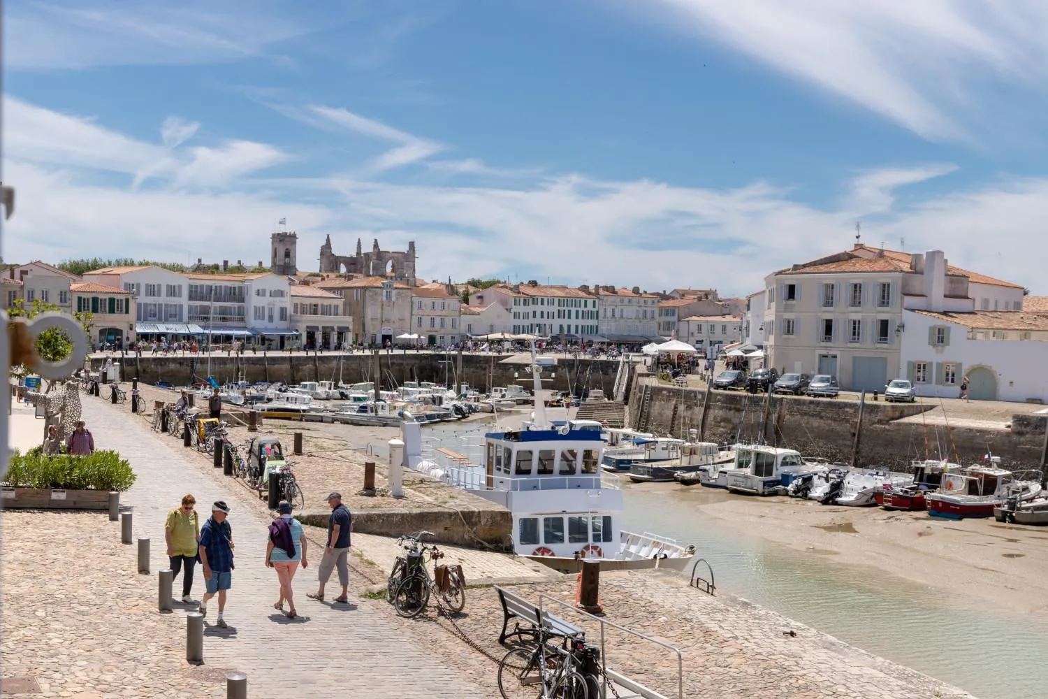 Neighbourhood in Villa de L'Eclusier