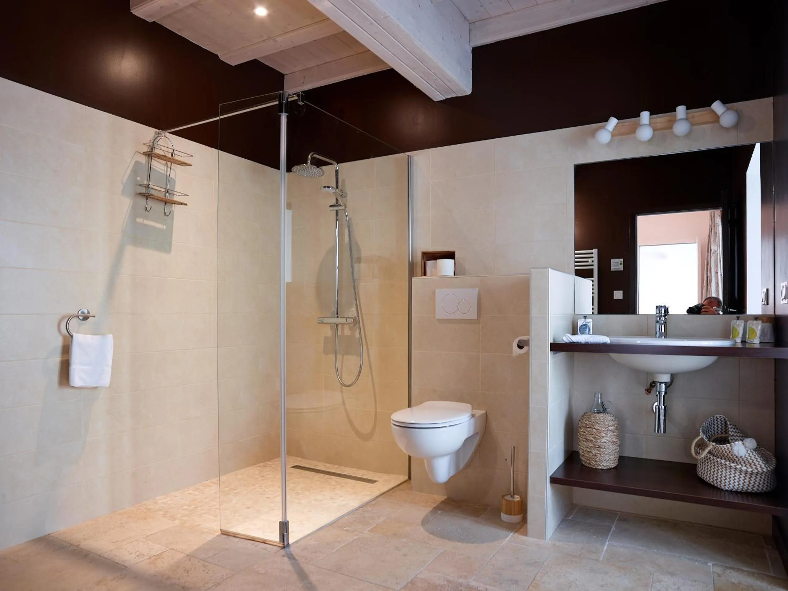 Bathroom in Villa de L'Eclusier