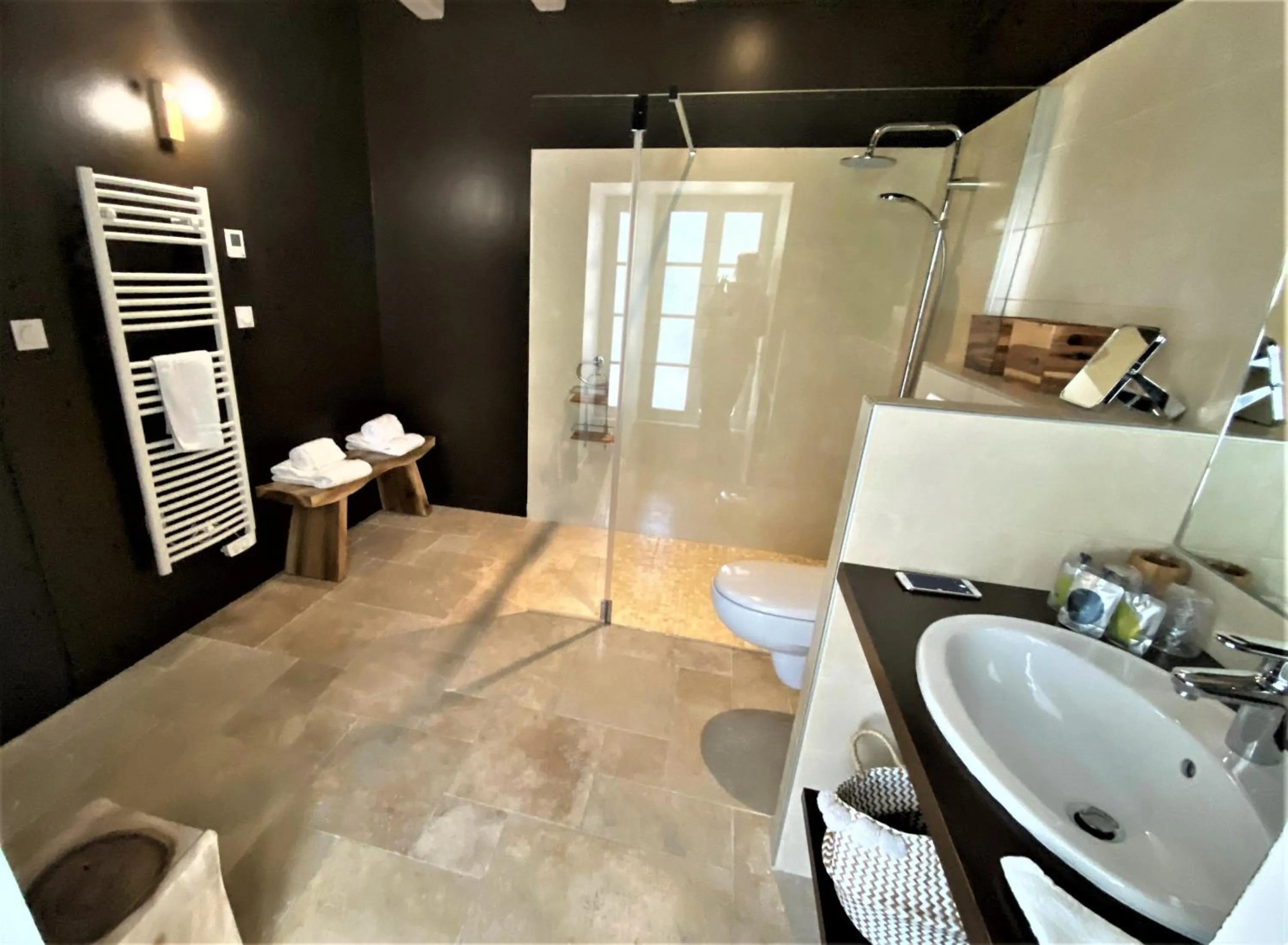 Shower in Villa de L'Eclusier