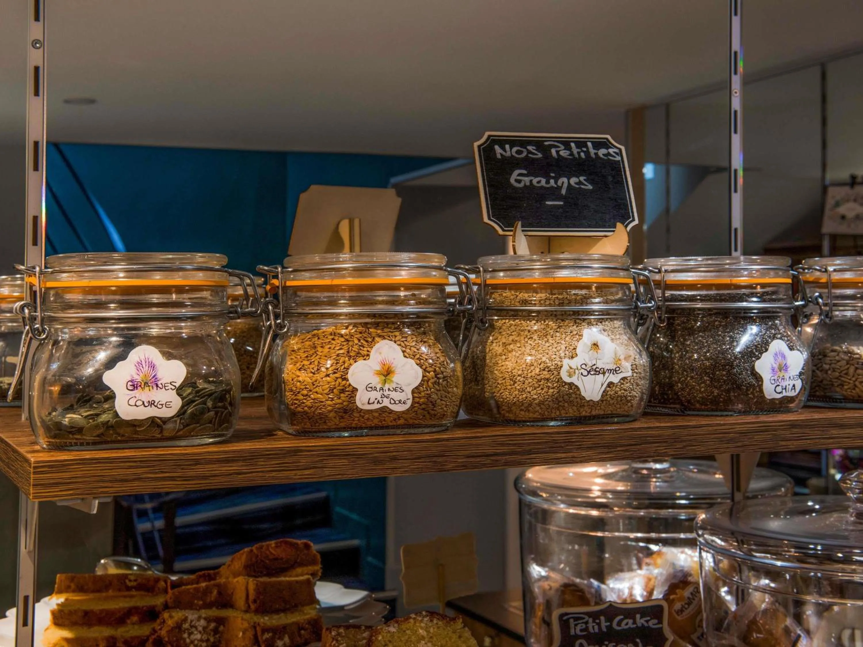 Other in Hôtel Mercure Paris Suresnes Longchamp