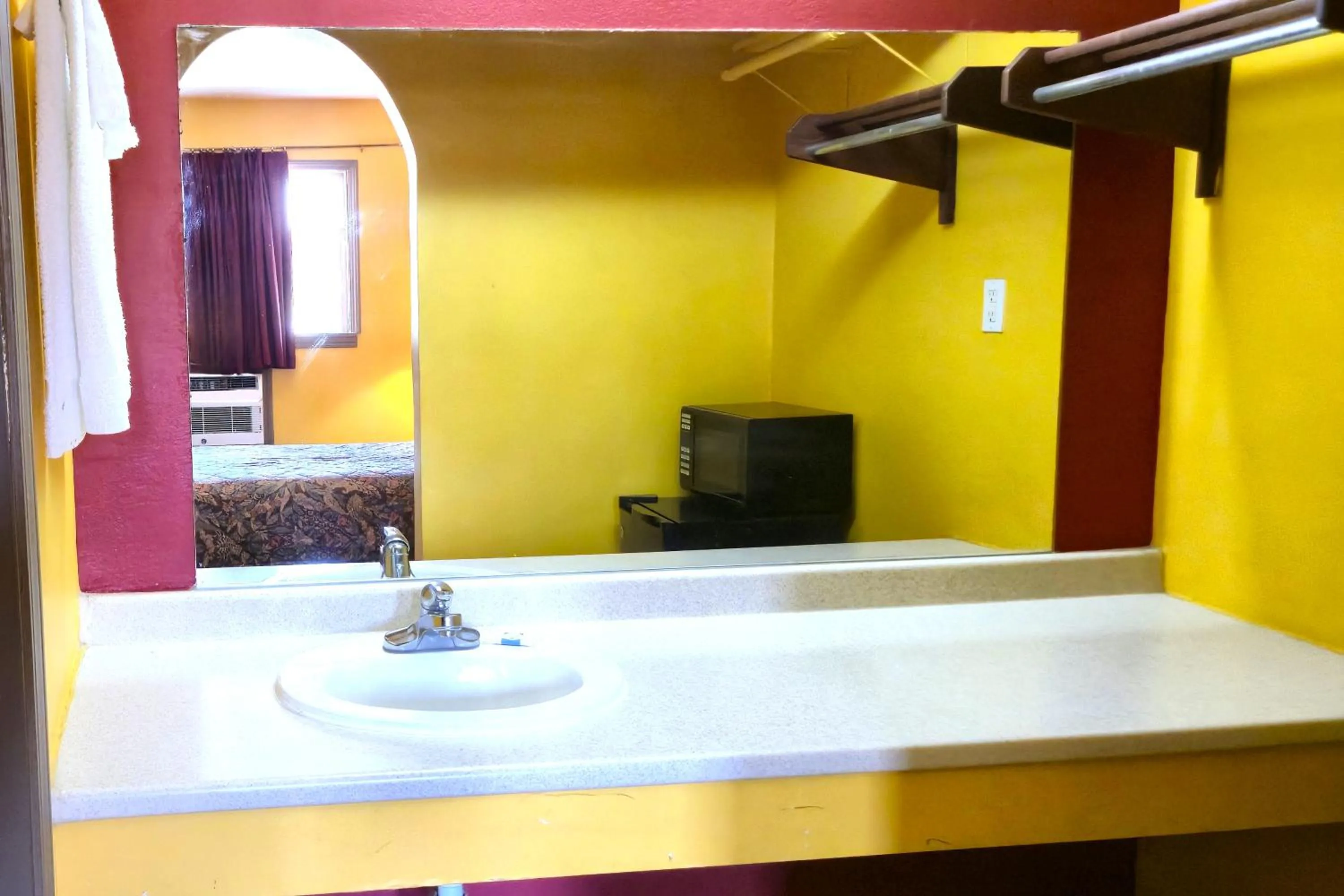 Bathroom in Relax Inn by OYO Sulphur Hwy 90