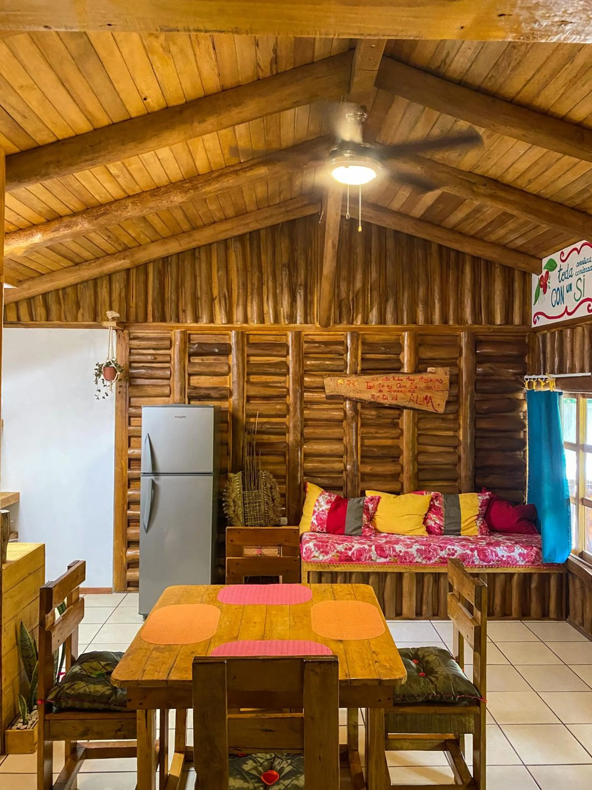 Living room in Cabañas Lamaite