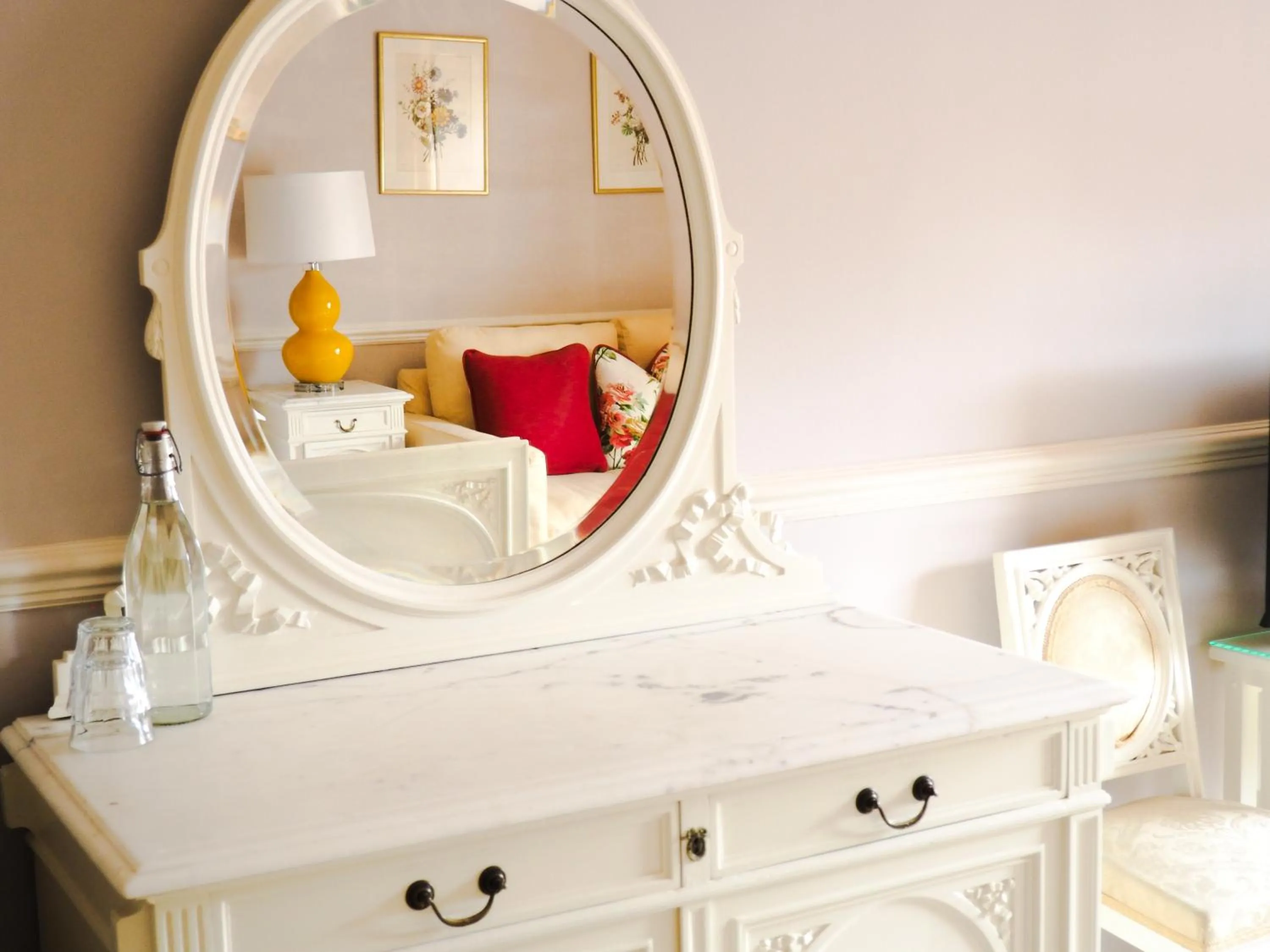 Bed in The Wensleydale Hotel