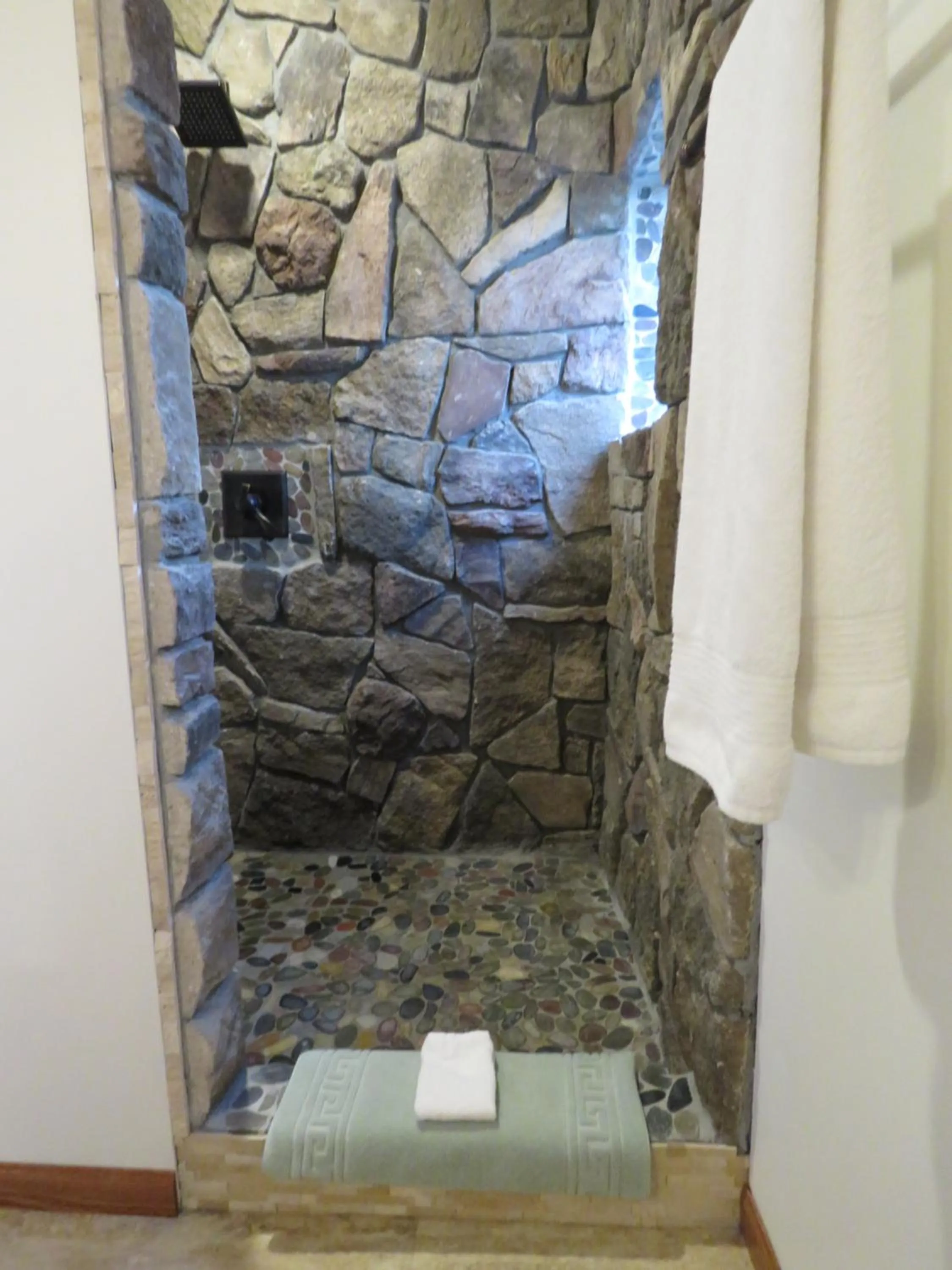 Shower in Tall Pines Inn