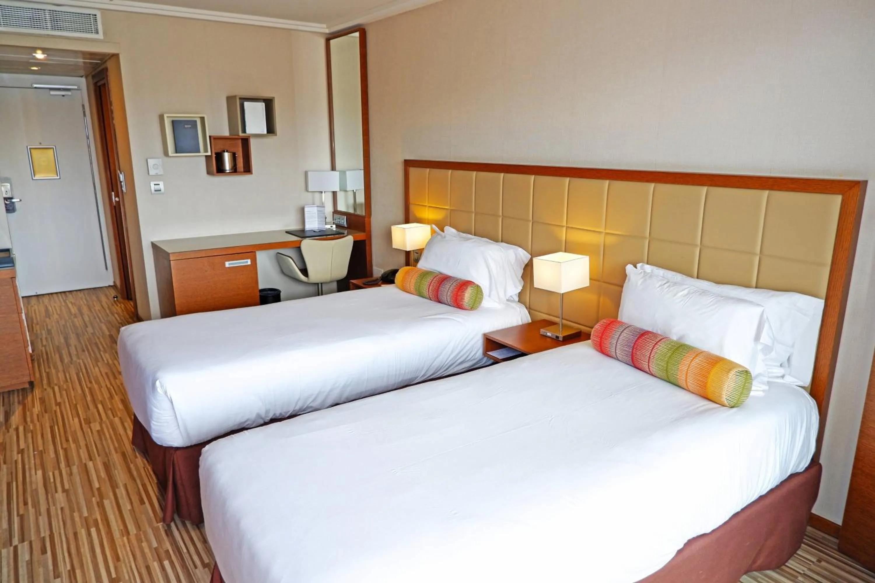 Photo of the whole room, Bed in AC Hotel by Marriott Ambassadeur Antibes - Juan Les Pins