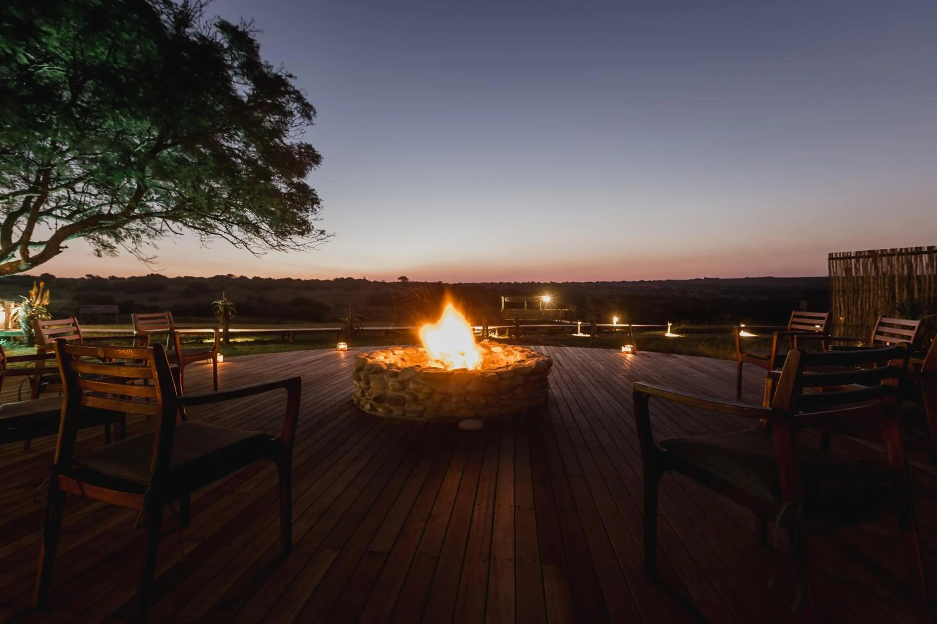 Patio in Hlosi Game Lodge - Amakhala Game Reserve