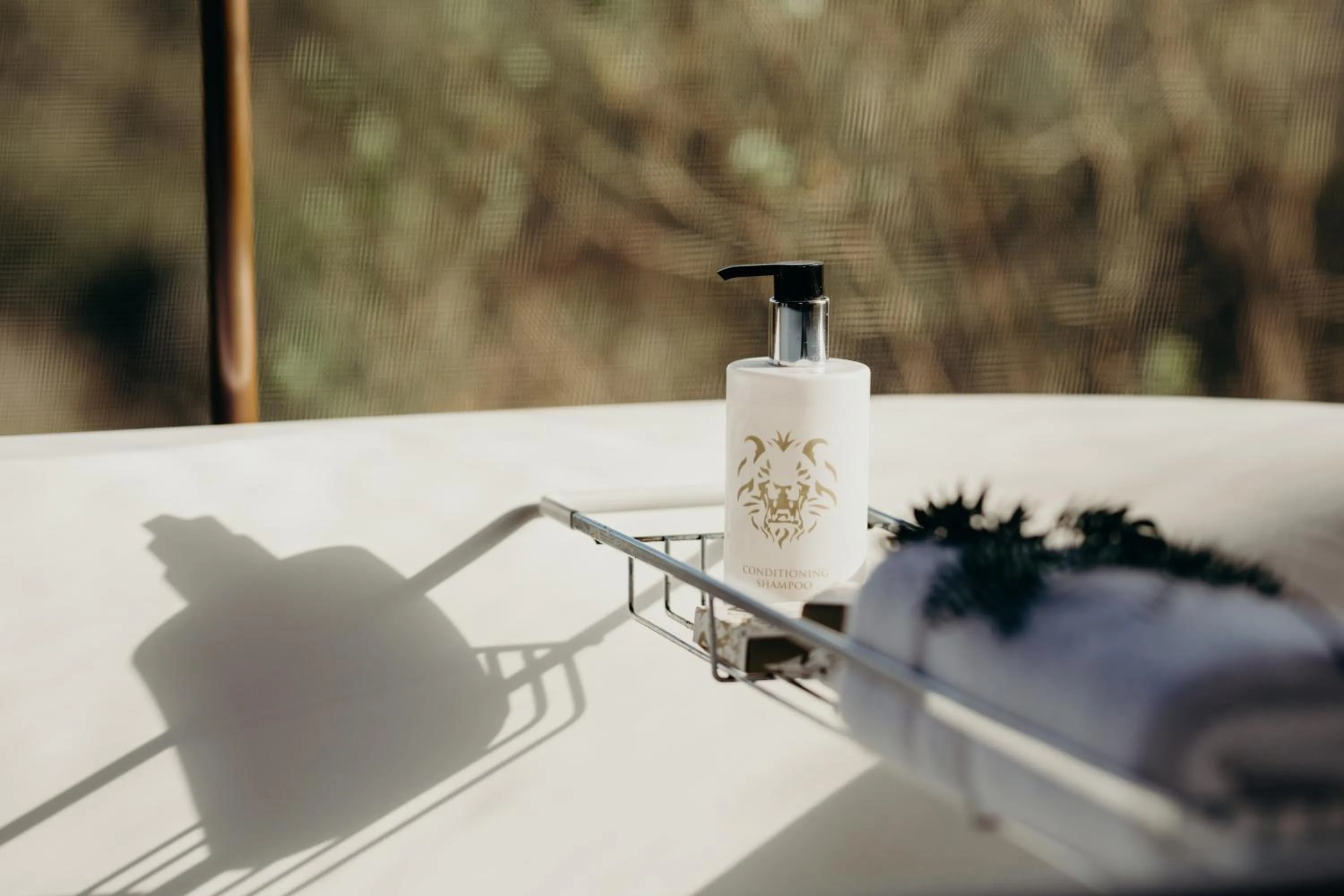 Decorative detail in Hlosi Game Lodge - Amakhala Game Reserve