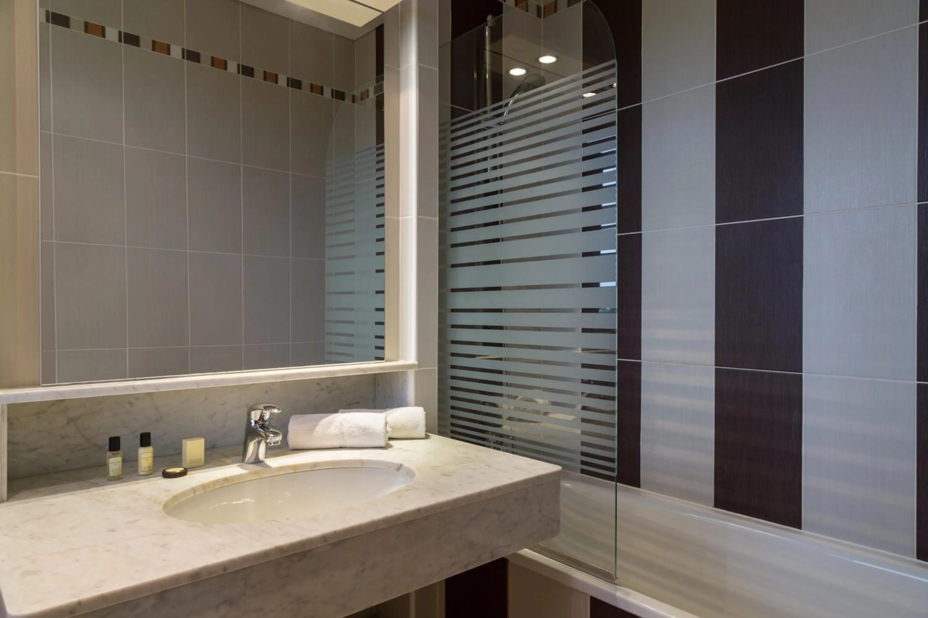 Bathroom in Hotel Albert 1er