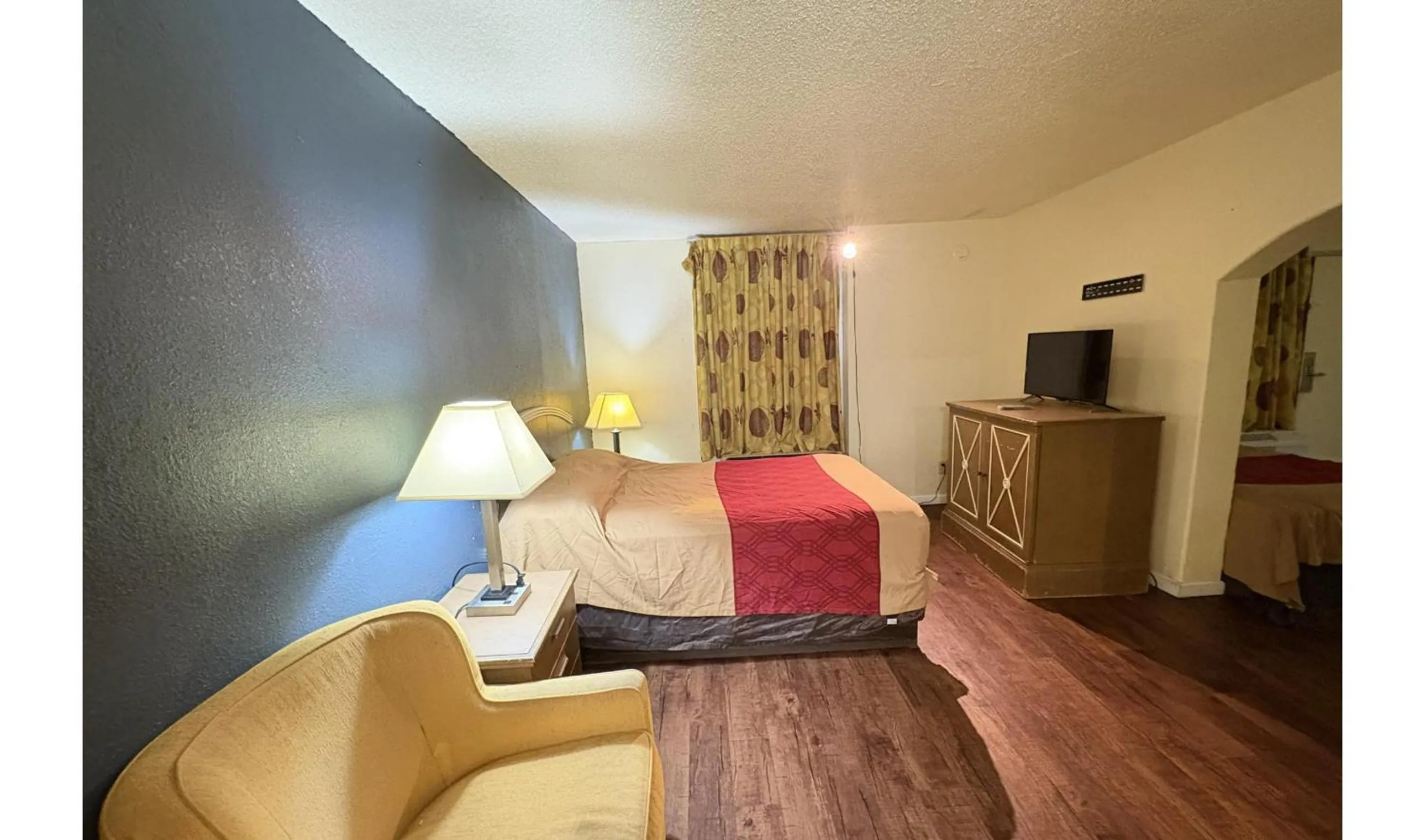 Bedroom, Bed in Motel 19 By Capital O Baytown I-10