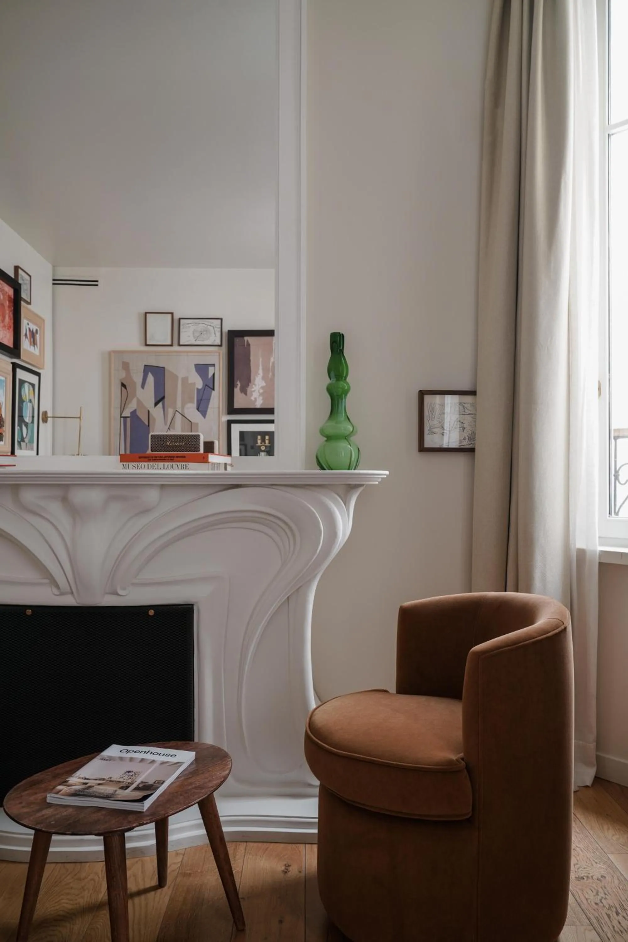 Photo of the whole room in Hotel Pulitzer Paris