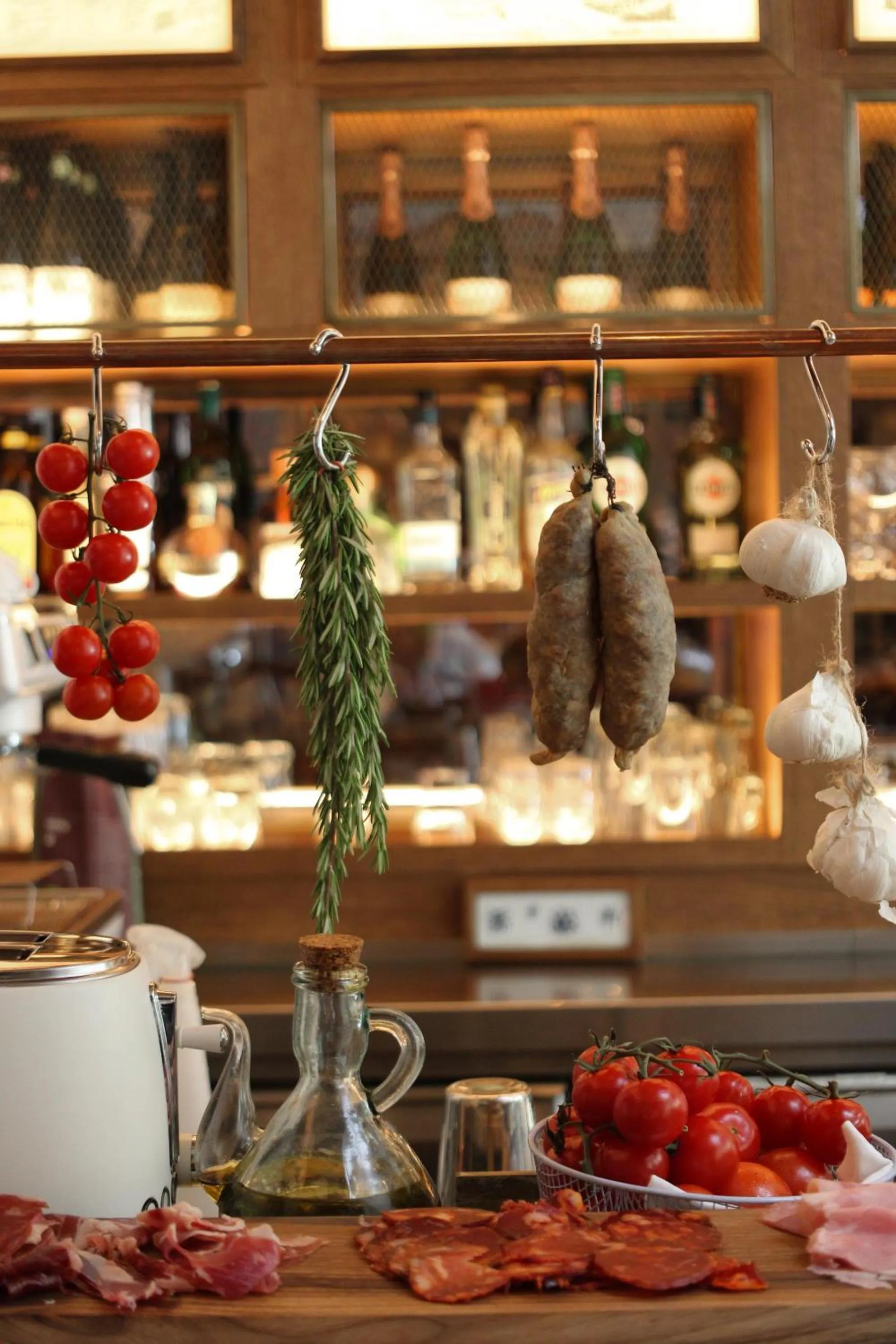 Restaurant/places to eat in Hotel Pulitzer Paris