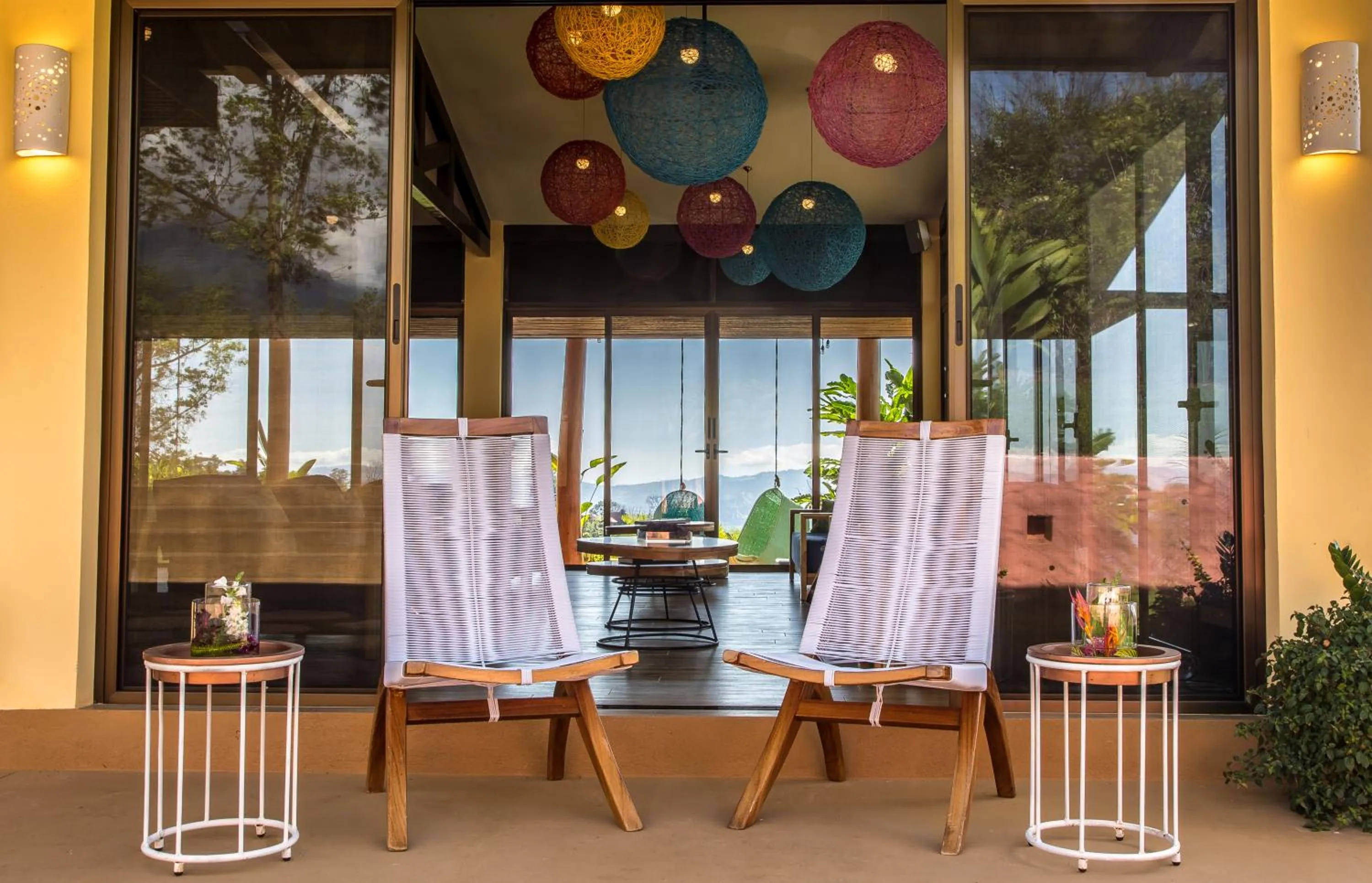 Communal lounge/ TV room in Kinkara Luxury Retreat