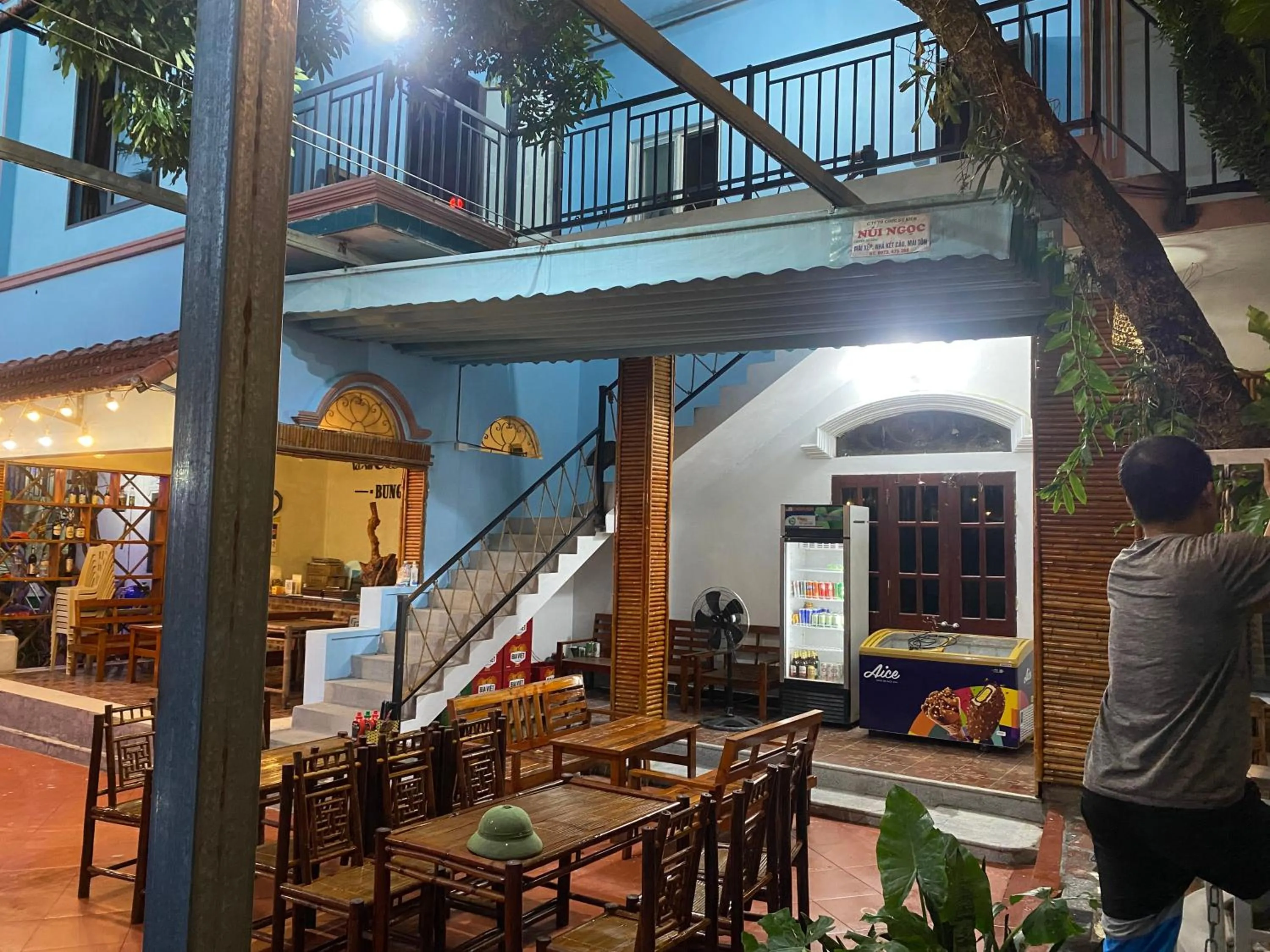 Restaurant/places to eat in Tam Coc Charming Bungalow