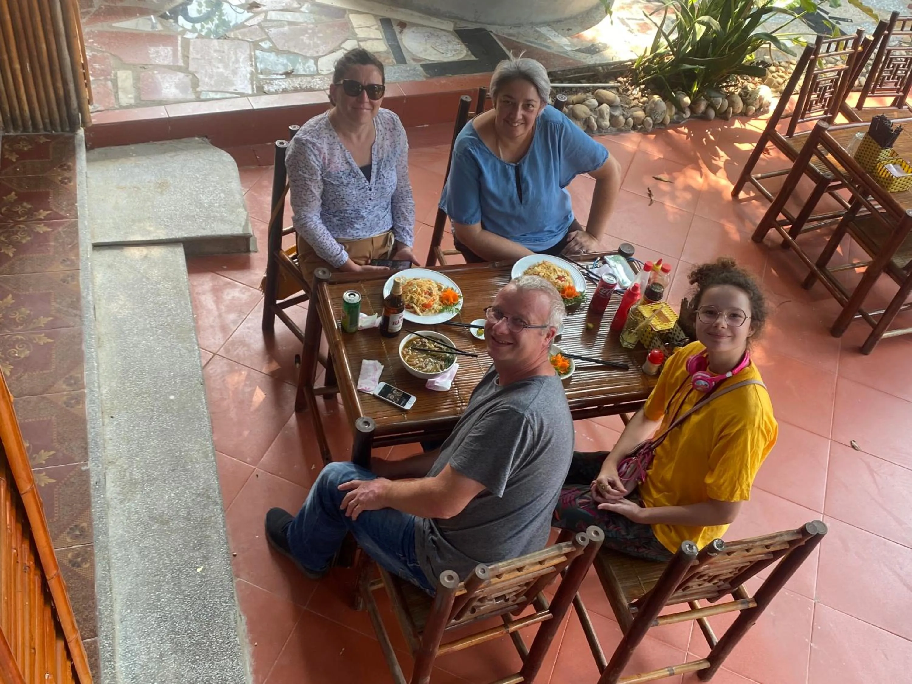 Restaurant/places to eat in Tam Coc Charming Bungalow