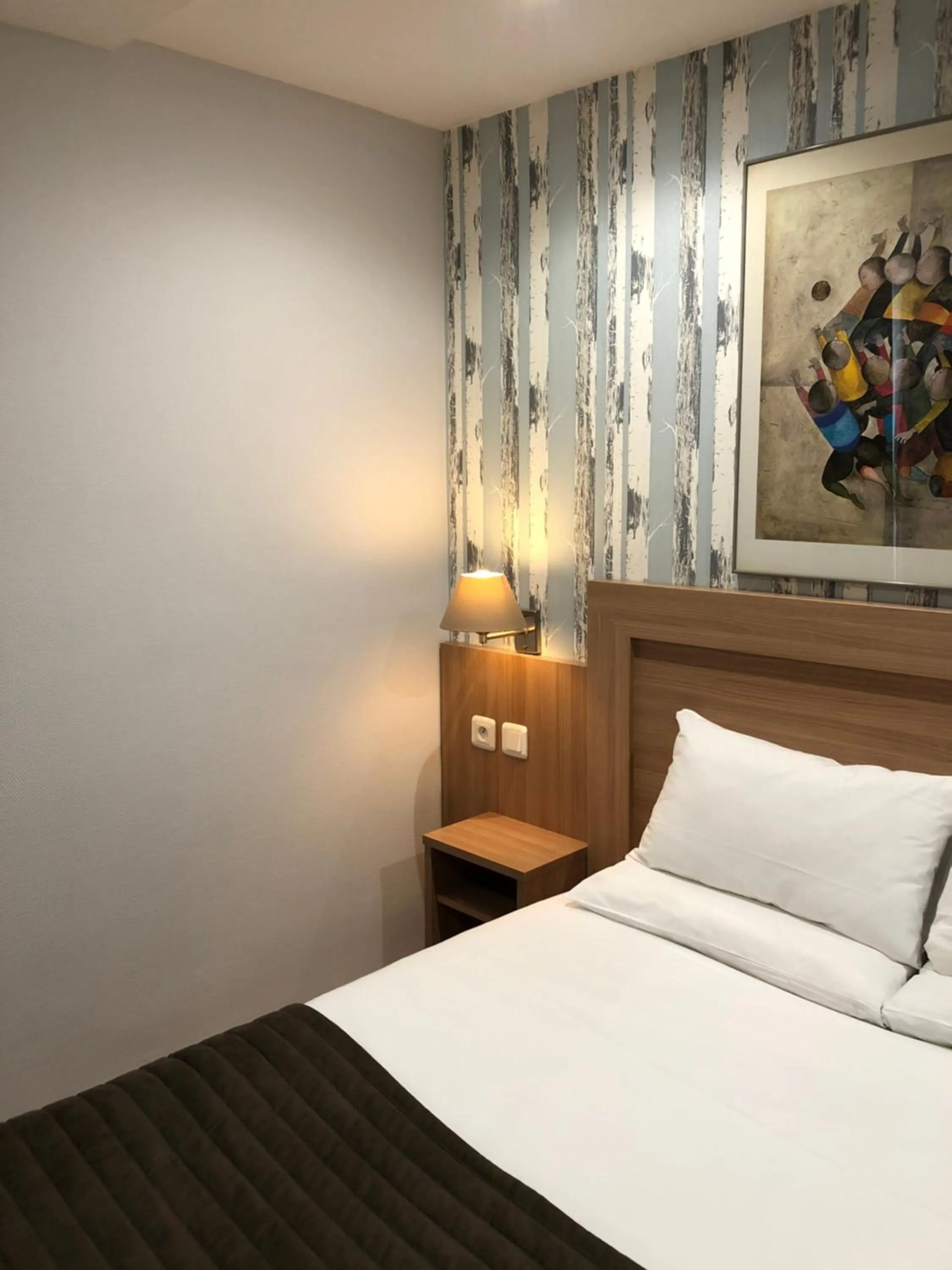 Bedroom, Bed in Hôtel Alane