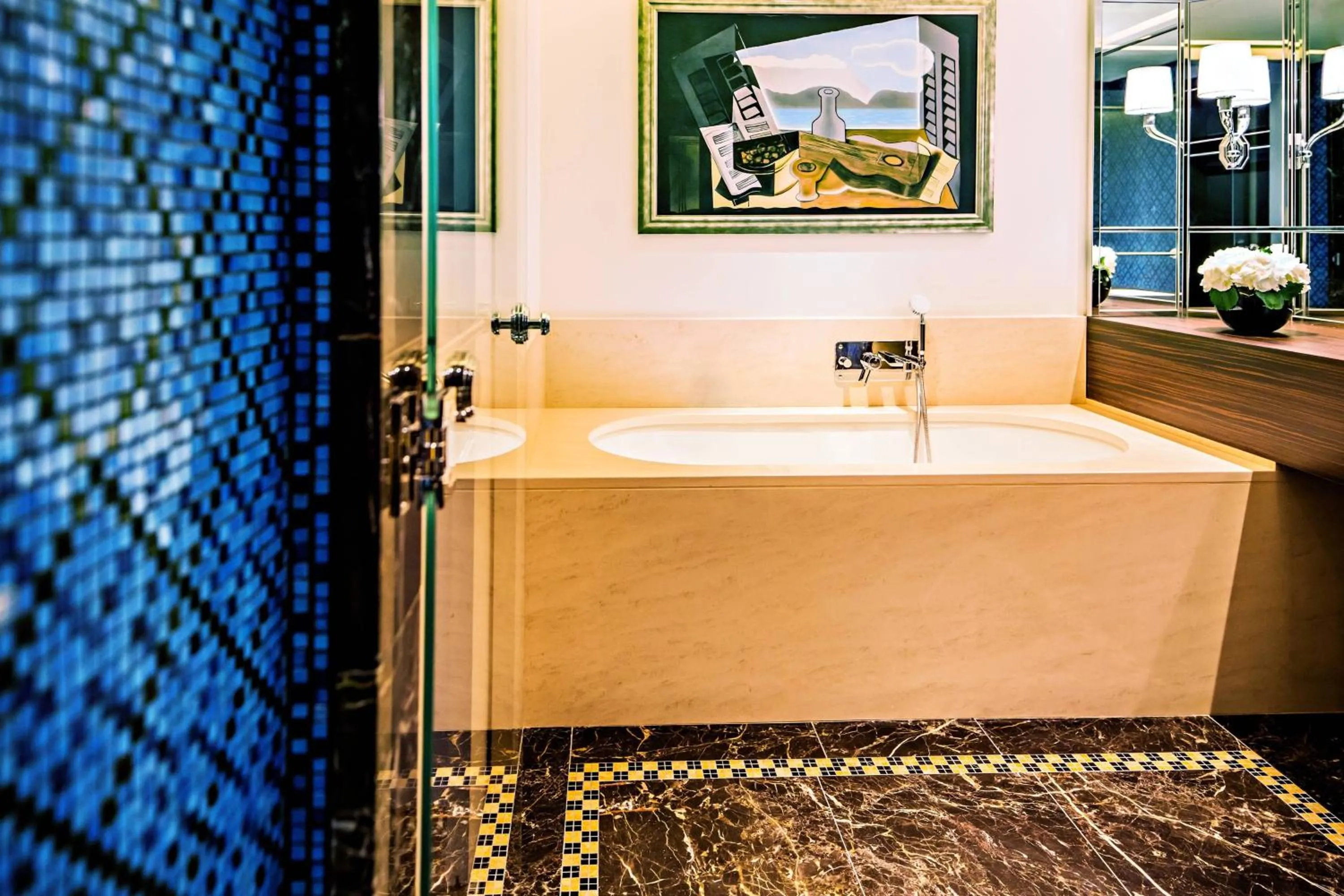 Bathroom in Prince de Galles, a Luxury Collection hotel, Paris