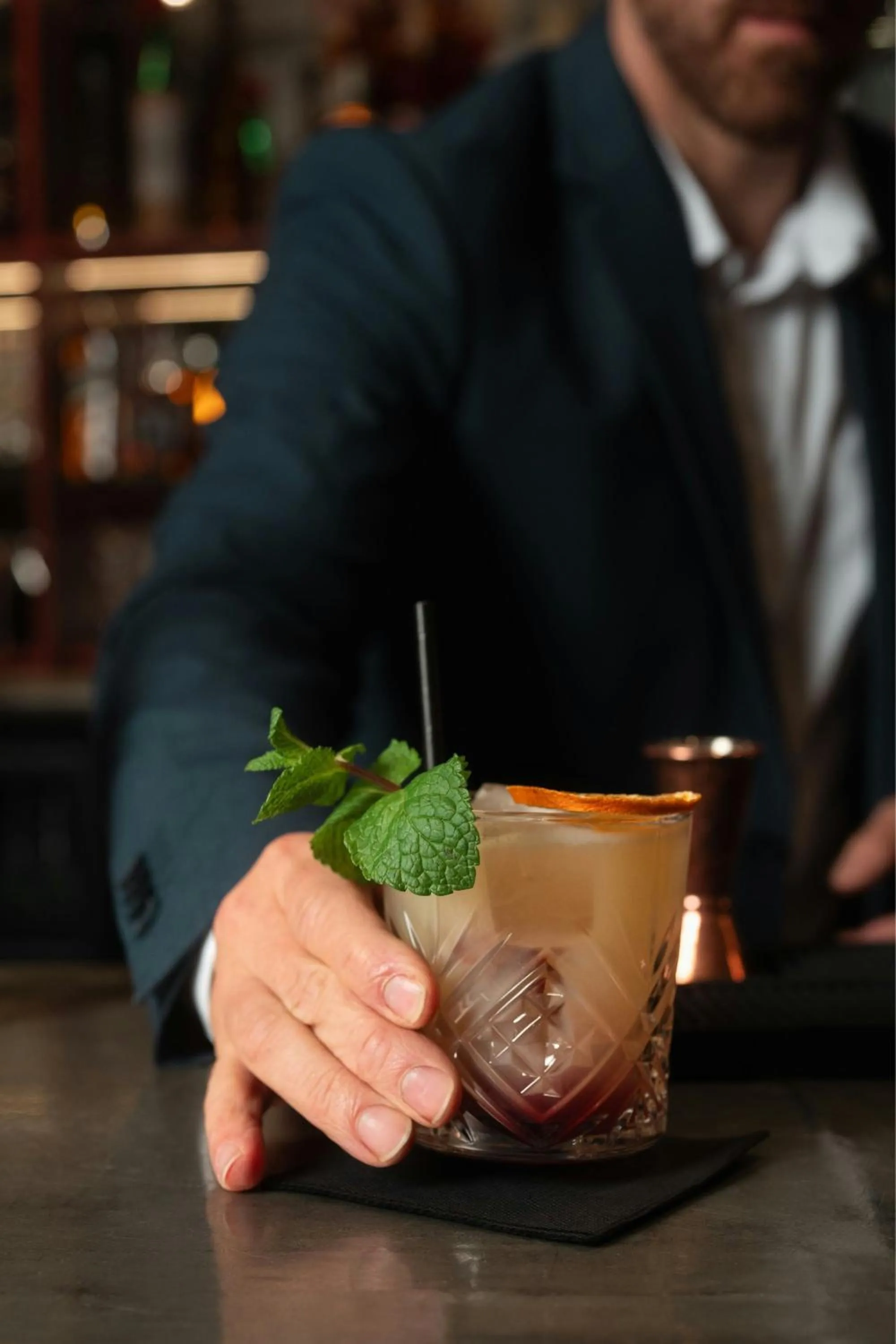 Lounge or bar in Sheraton Paris Charles de Gaulle Airport Hotel