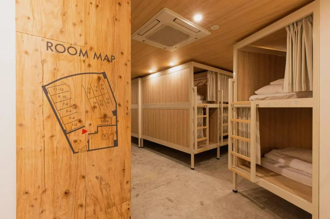 Bedroom, Bed in Mash Cafe & Bed NAGANO