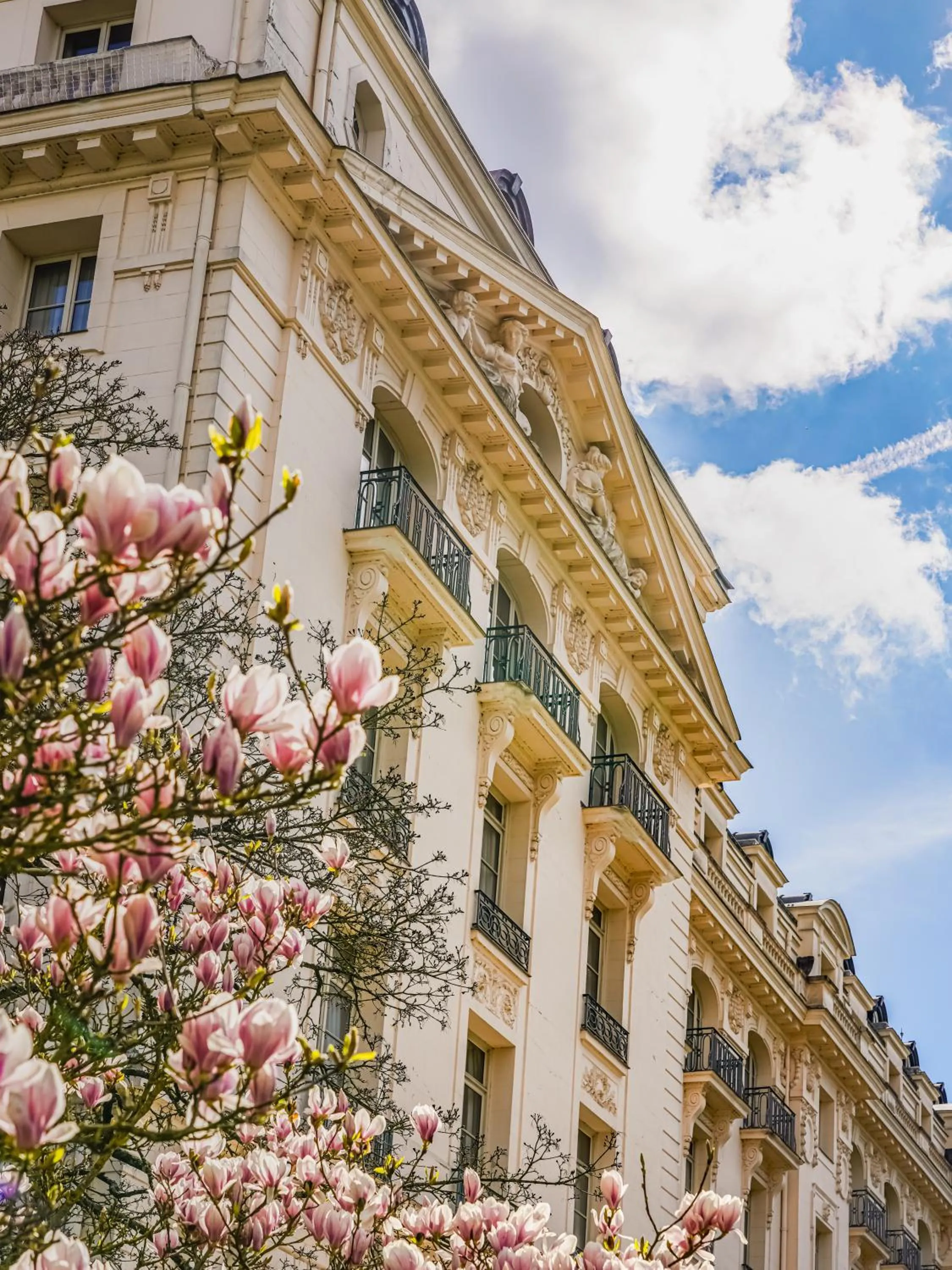 Facade/entrance in Waldorf Astoria Versailles - Trianon Palace