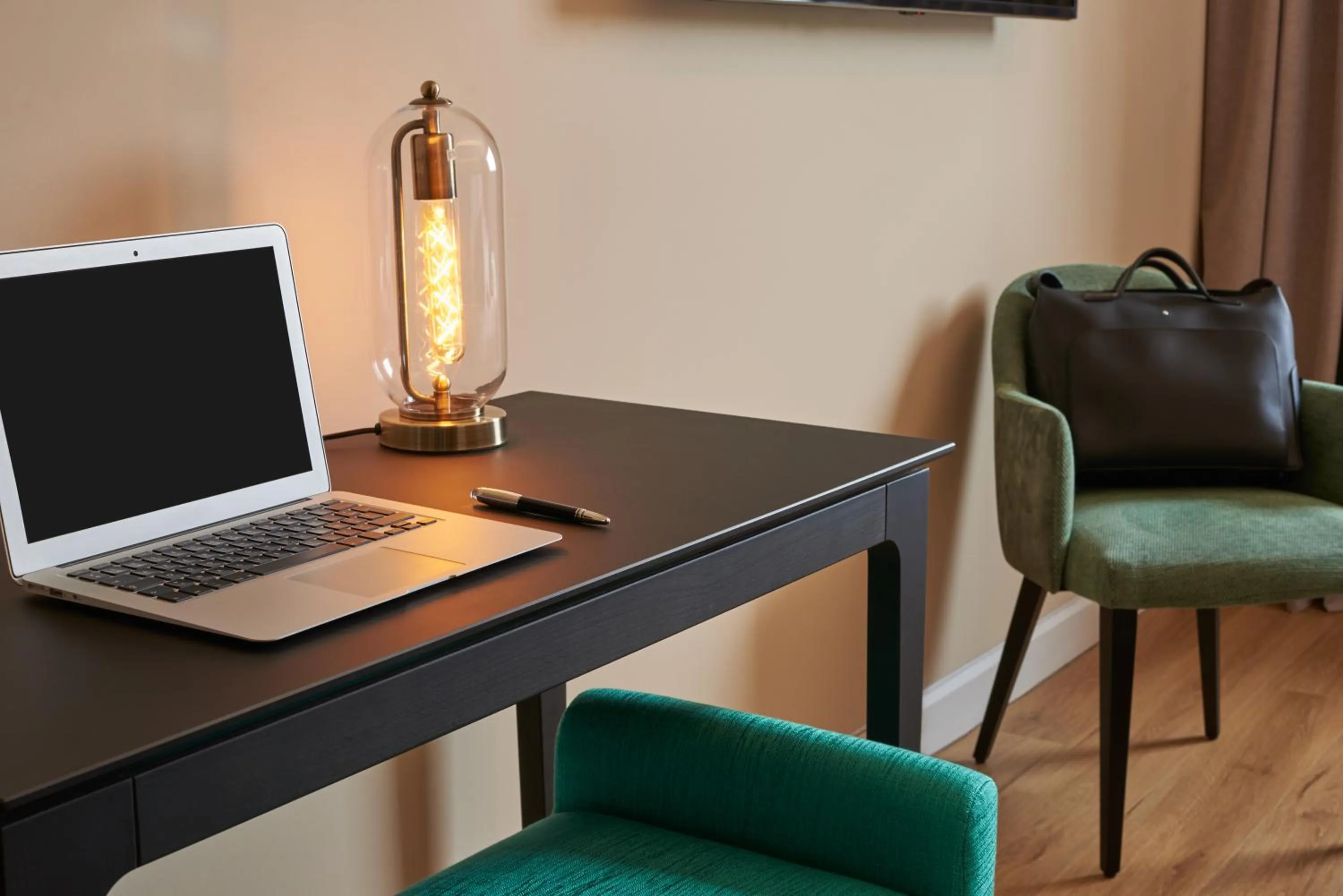 Seating area, TV/Entertainment Center in Qualys - Hotel Nanterre - Paris la DÃ©fense