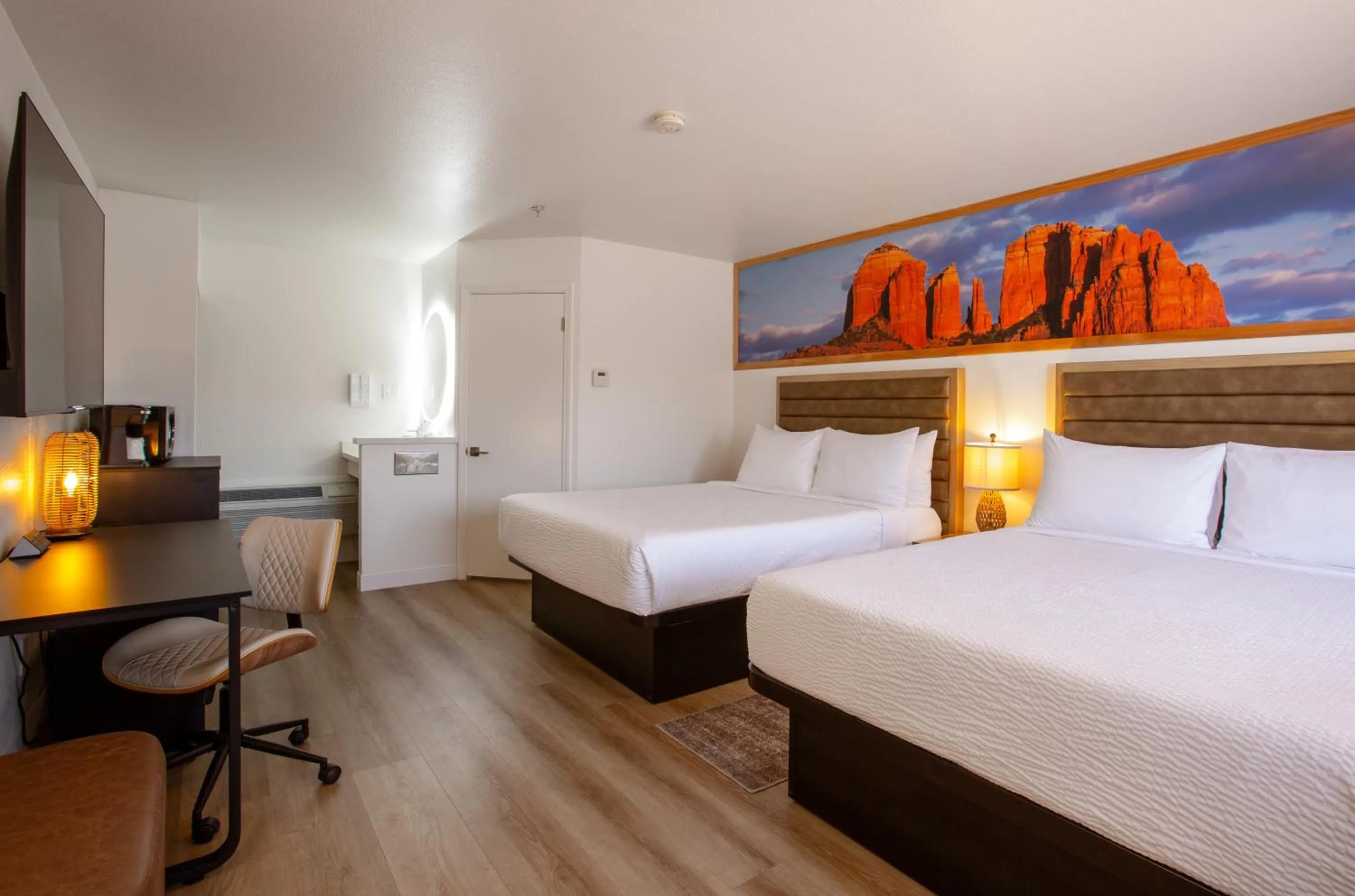 Bed in GreenTree Inn Sedona