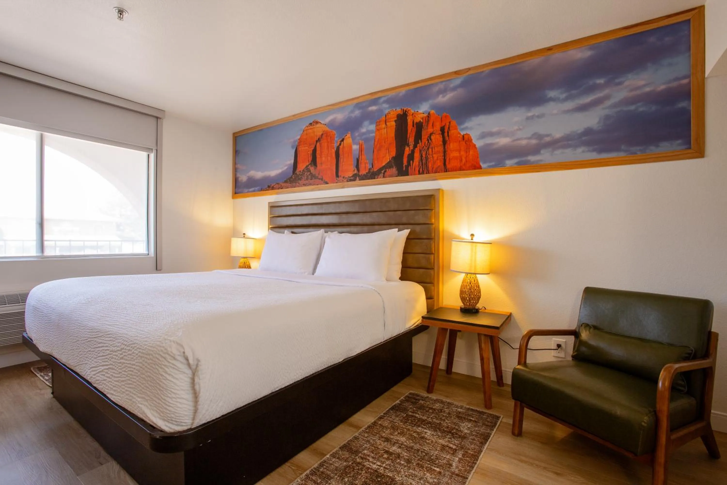 Bed in GreenTree Inn Sedona