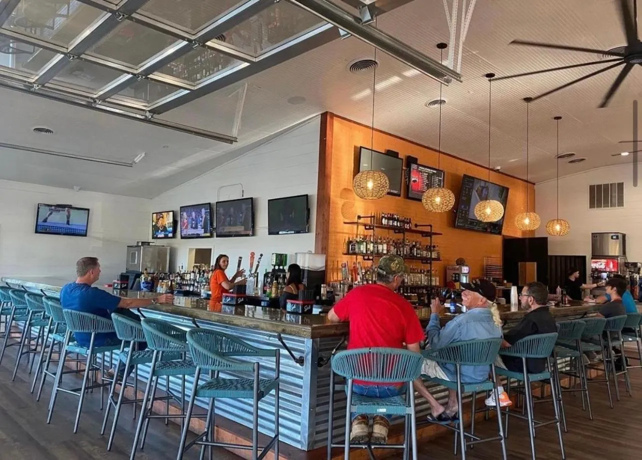 Restaurant/places to eat in The Ridges Resort on Lake Chatuge