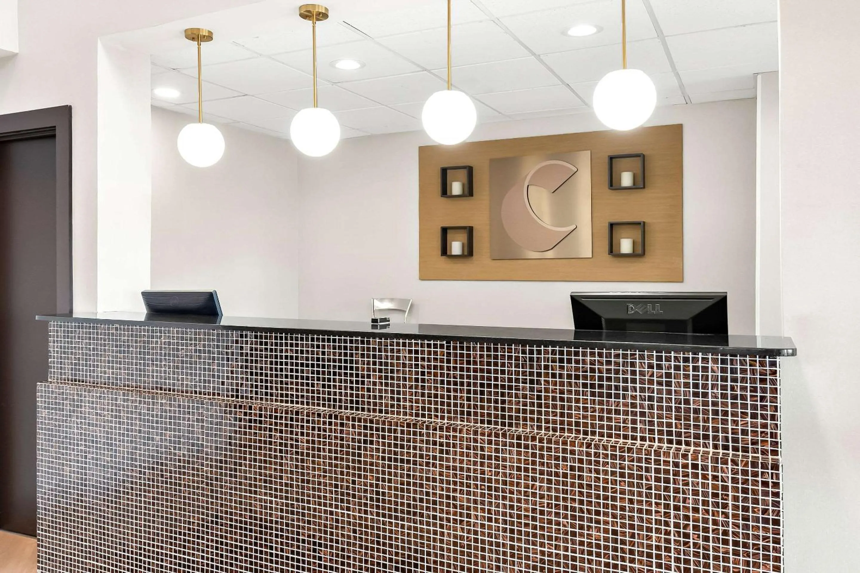 Lobby or reception in Comfort Suites Columbus