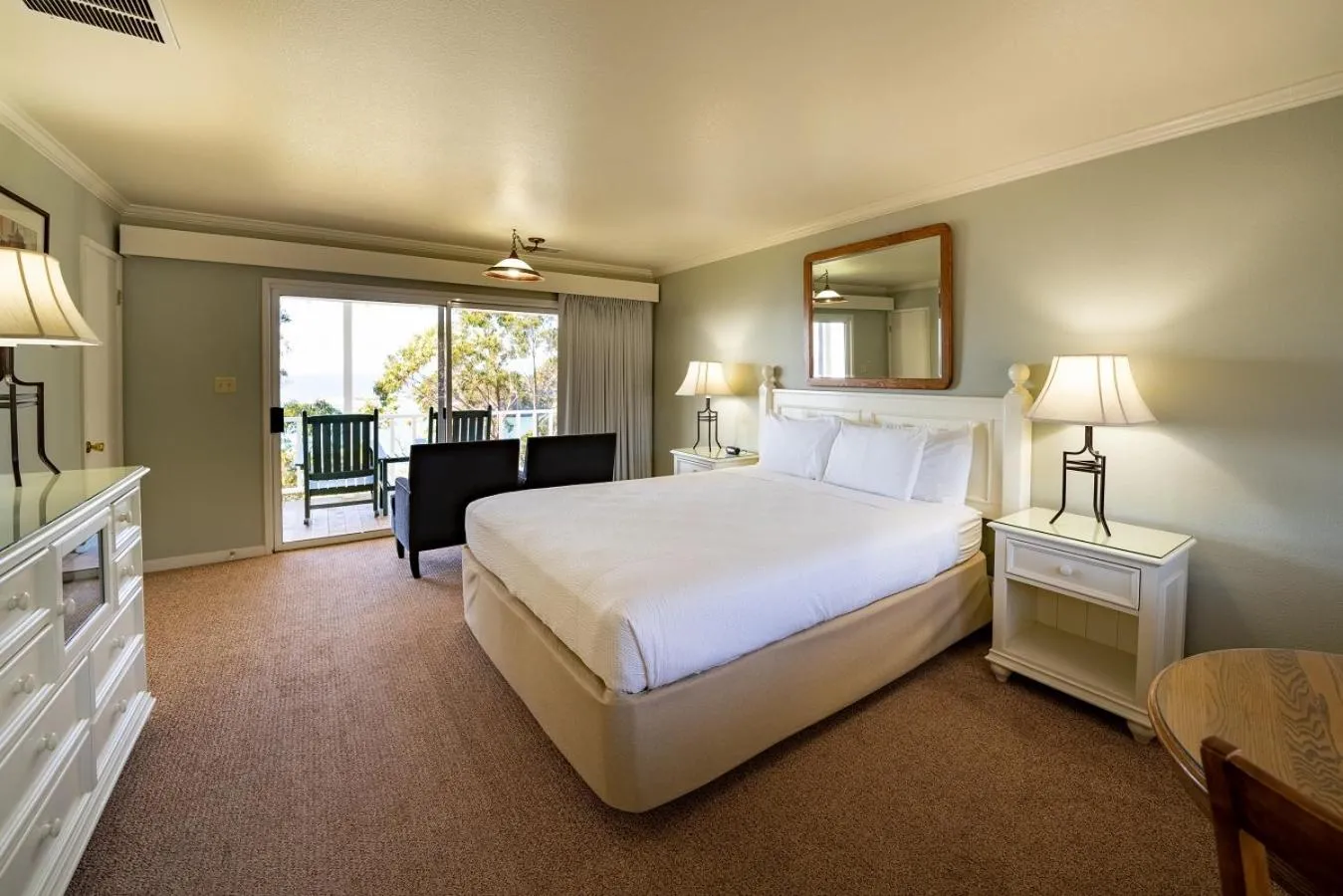 Bedroom, Bed in Little River Inn