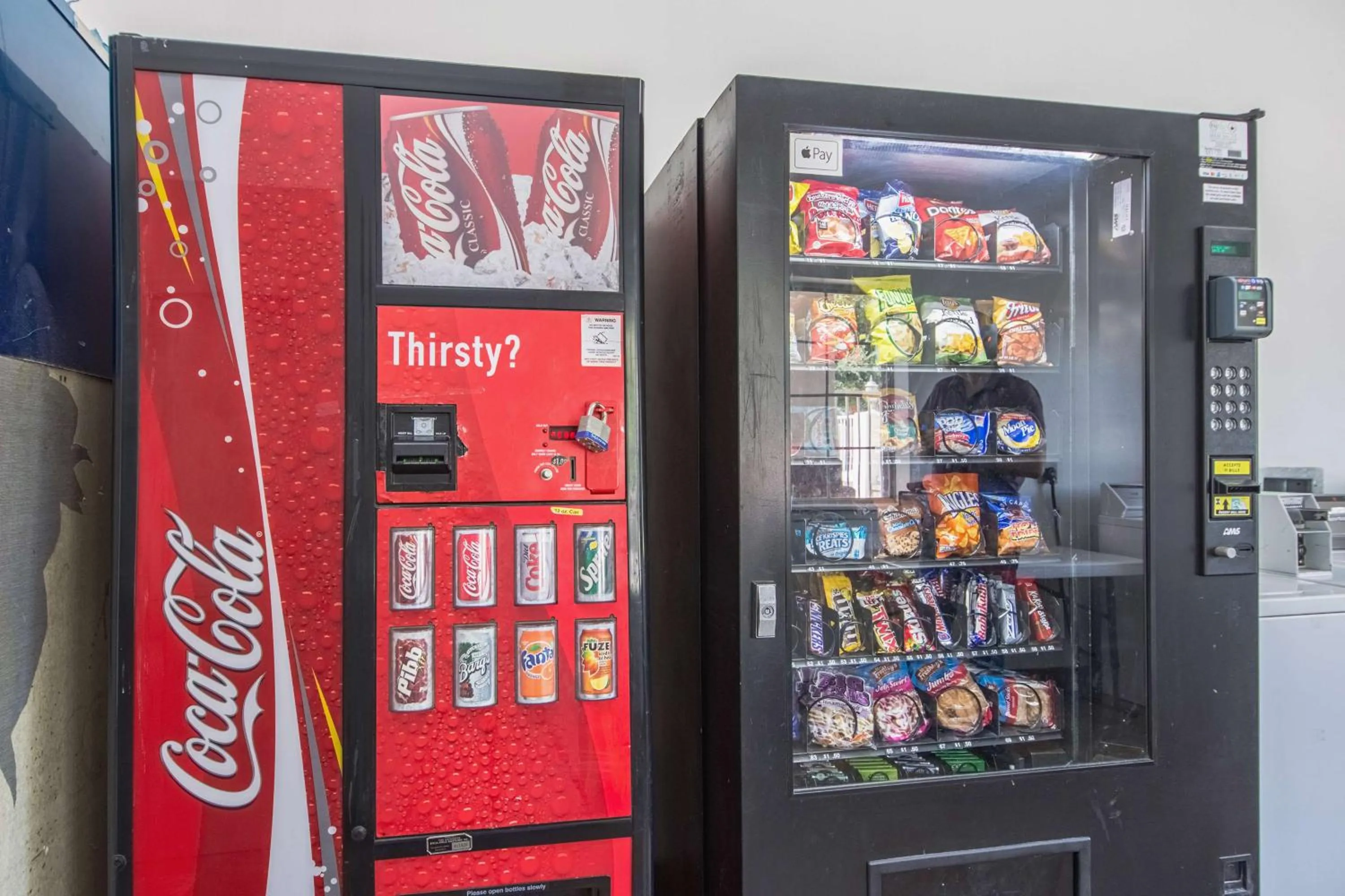 On site in Studio 6-Lafayette, LA - Broussard