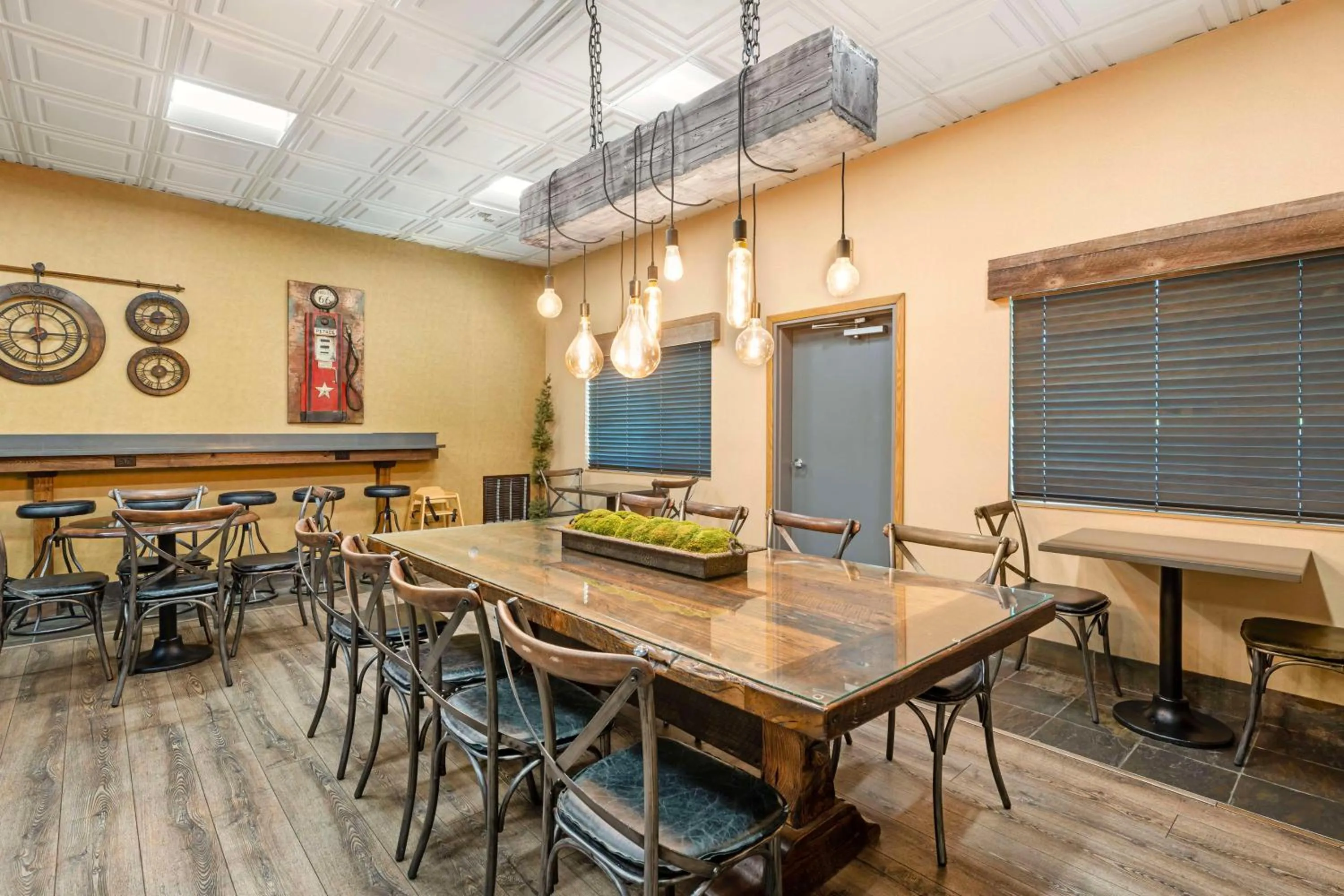 Breakfast in Best Western Prineville Inn