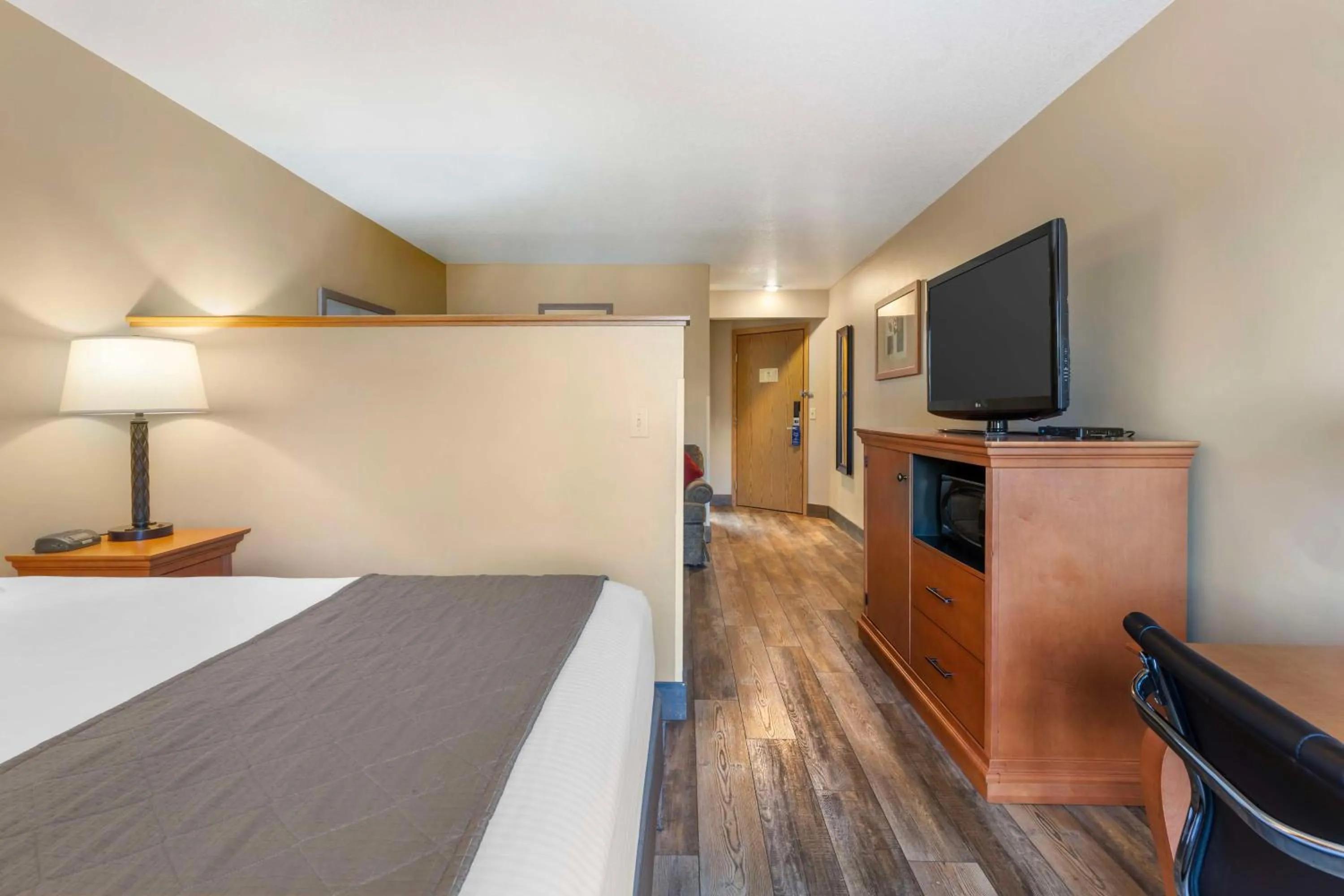 Bedroom, Bed in Best Western Prineville Inn