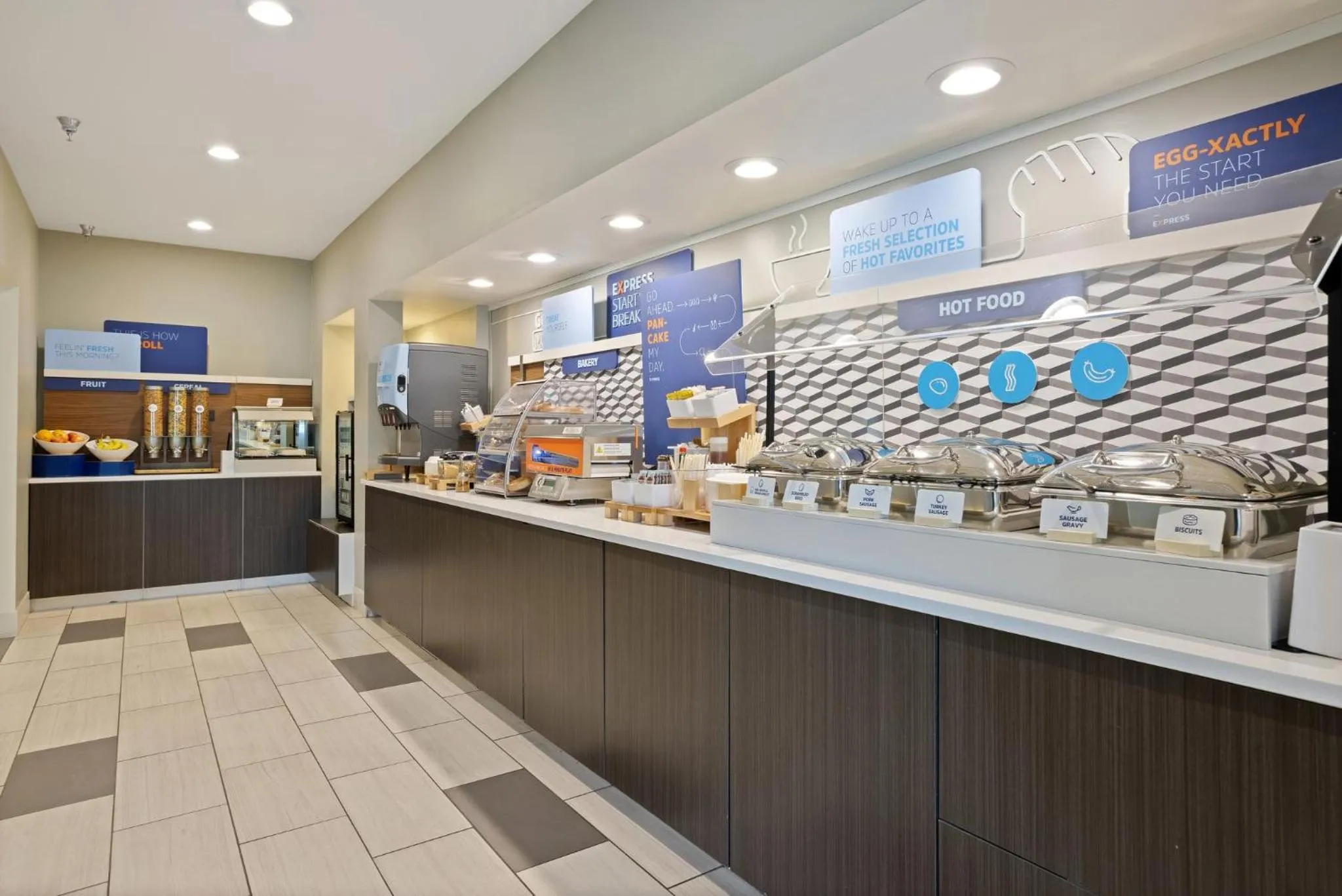 Breakfast in Holiday Inn Express Hotel & Suites Torrington by IHG