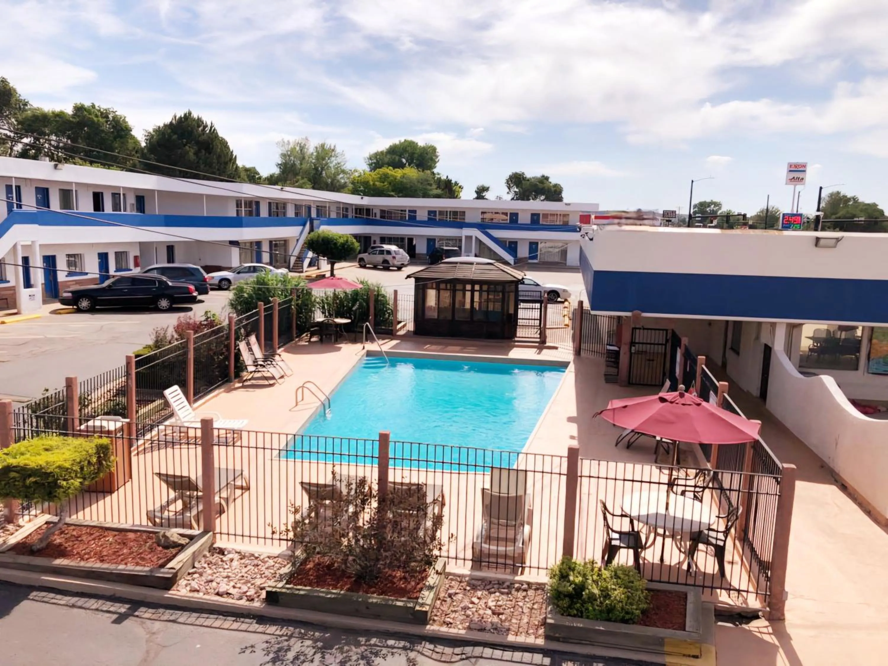 Property building in Motel 6-Canon City, CO 719-458-1216