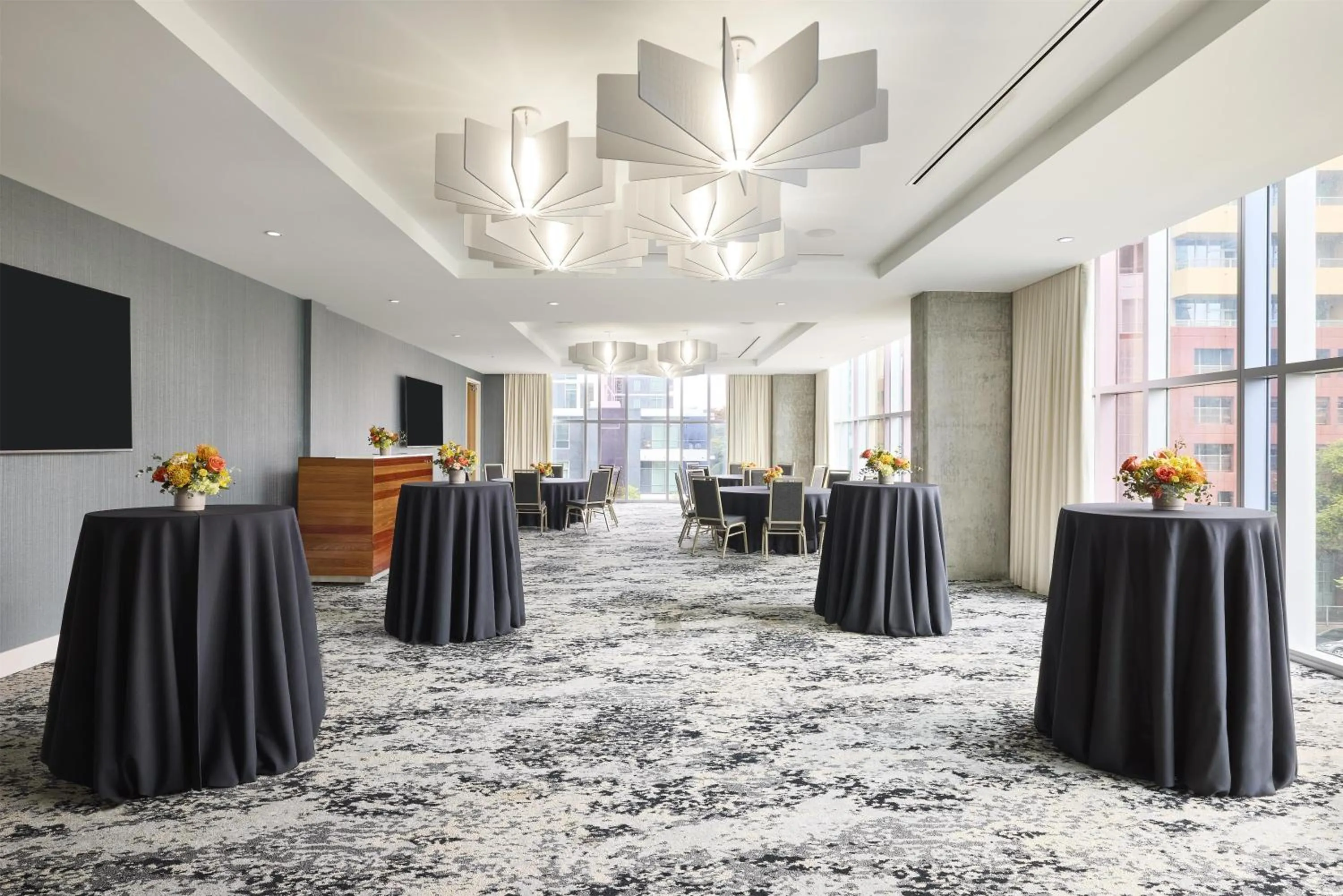 Carte Hotel San Diego Downtown, Curio Collection By Hilton