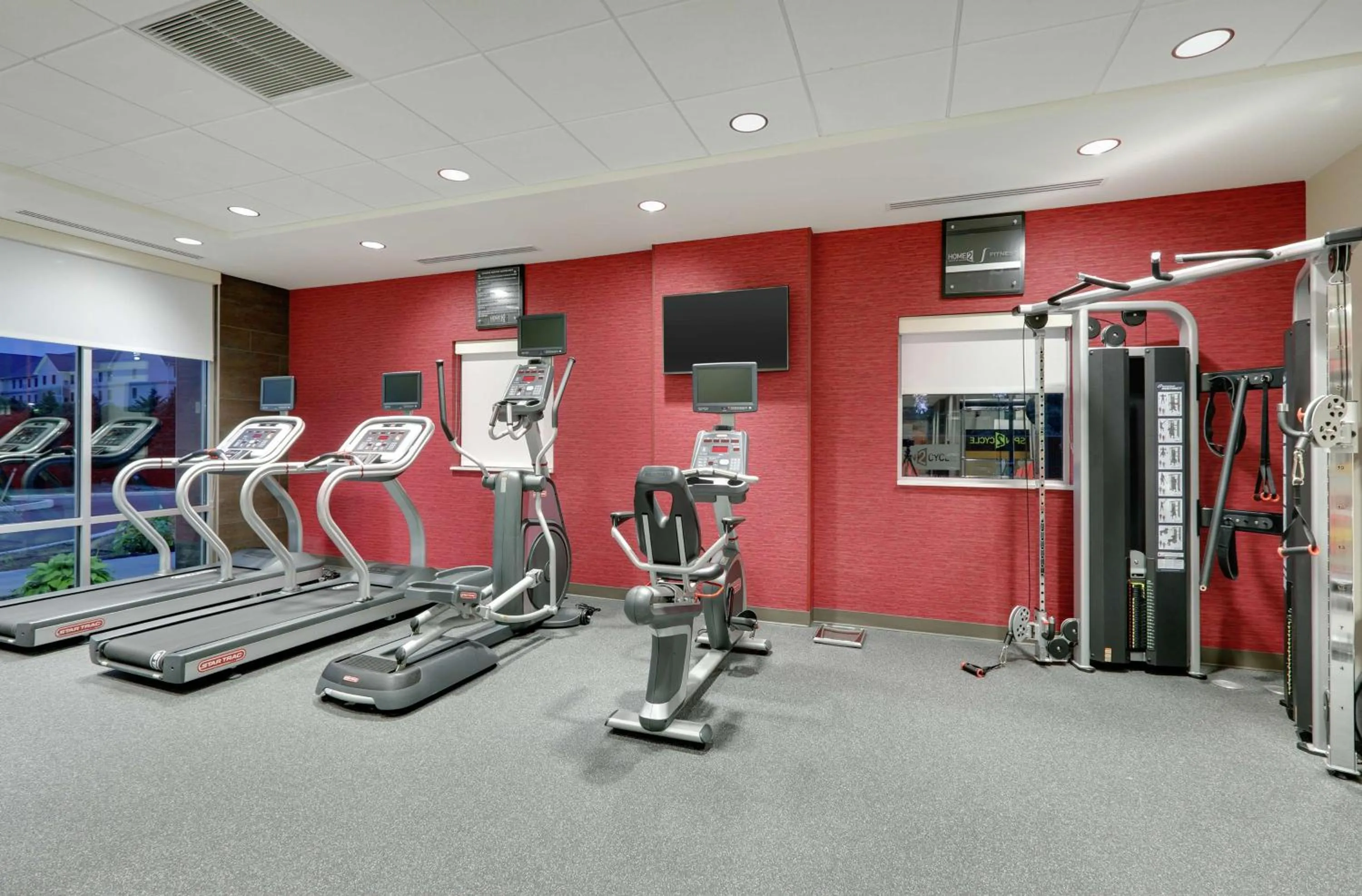 Fitness centre/facilities in Home2 Suites By Hilton Hagerstown