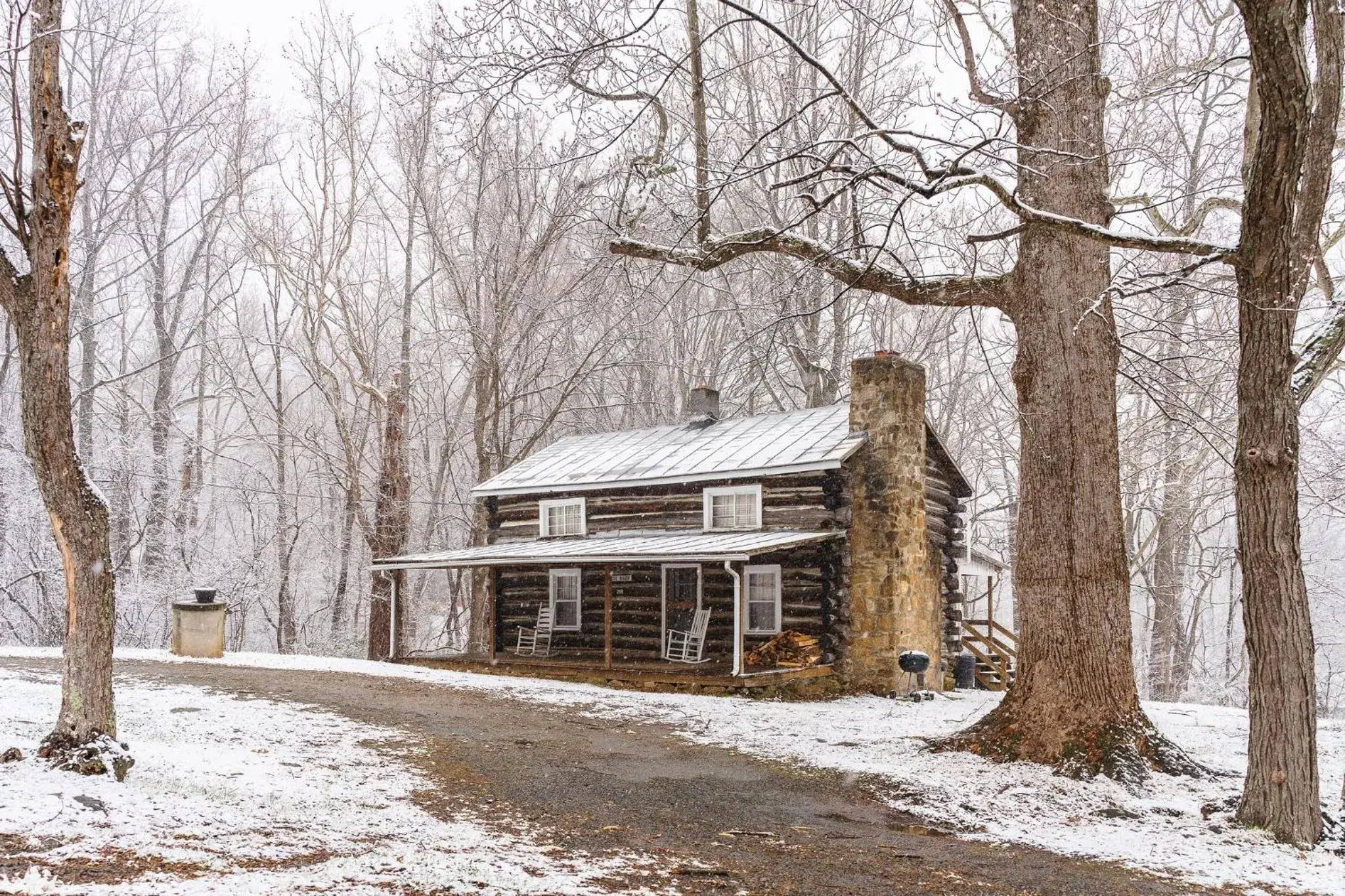 Rose River Cabin on Rose River by Shenandoah NP (Pet friendly with add. fee) in Graves Mountain Farm & Lodges Rose River Cabin on Rose River by Shenandoah NP (Pet friendly with add. fee) in Graves Mountain Farm & Lodges