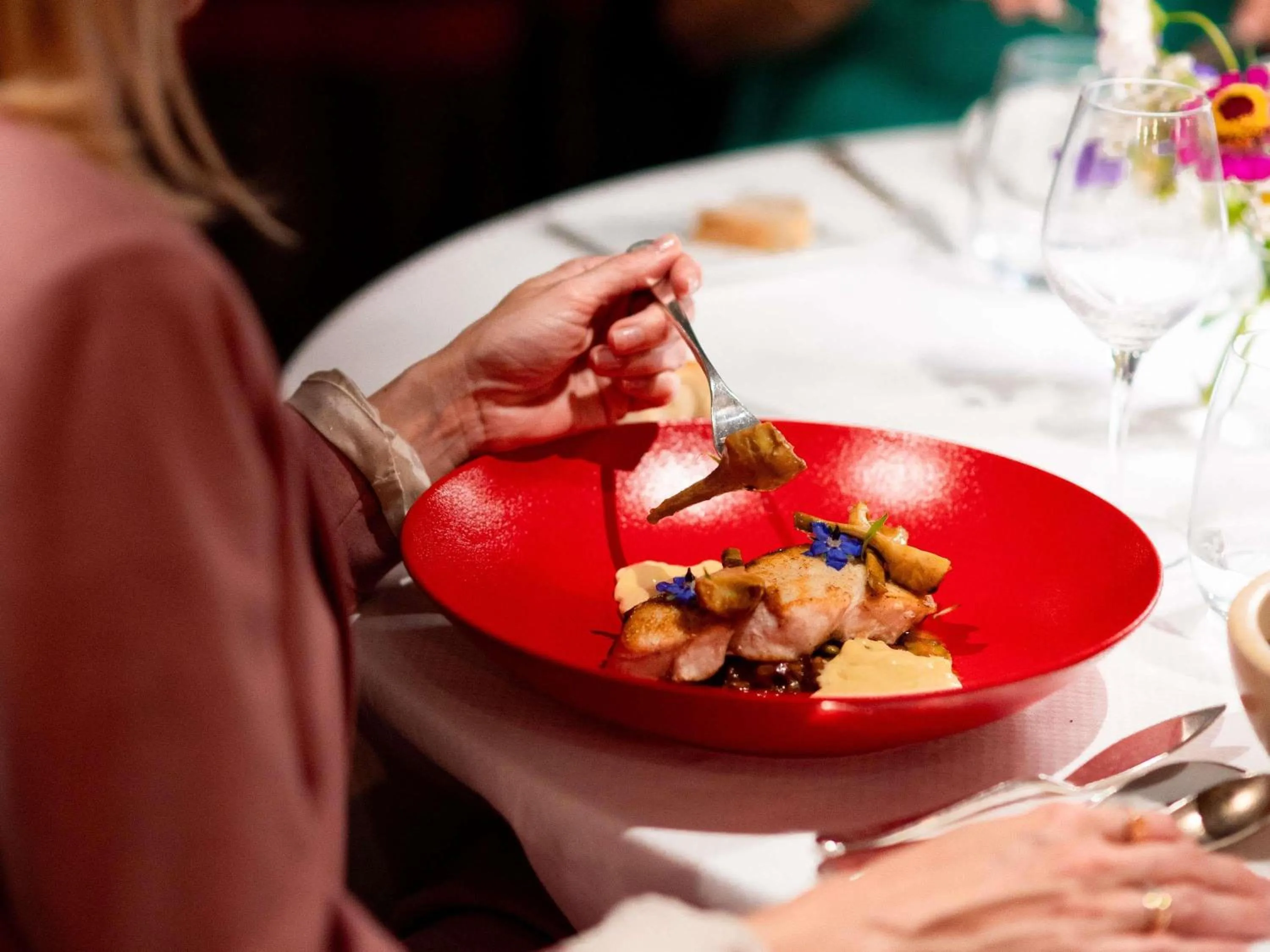 Restaurant/places to eat in Parc Beaumont Hôtel & Spa Pau - MGallery Collection