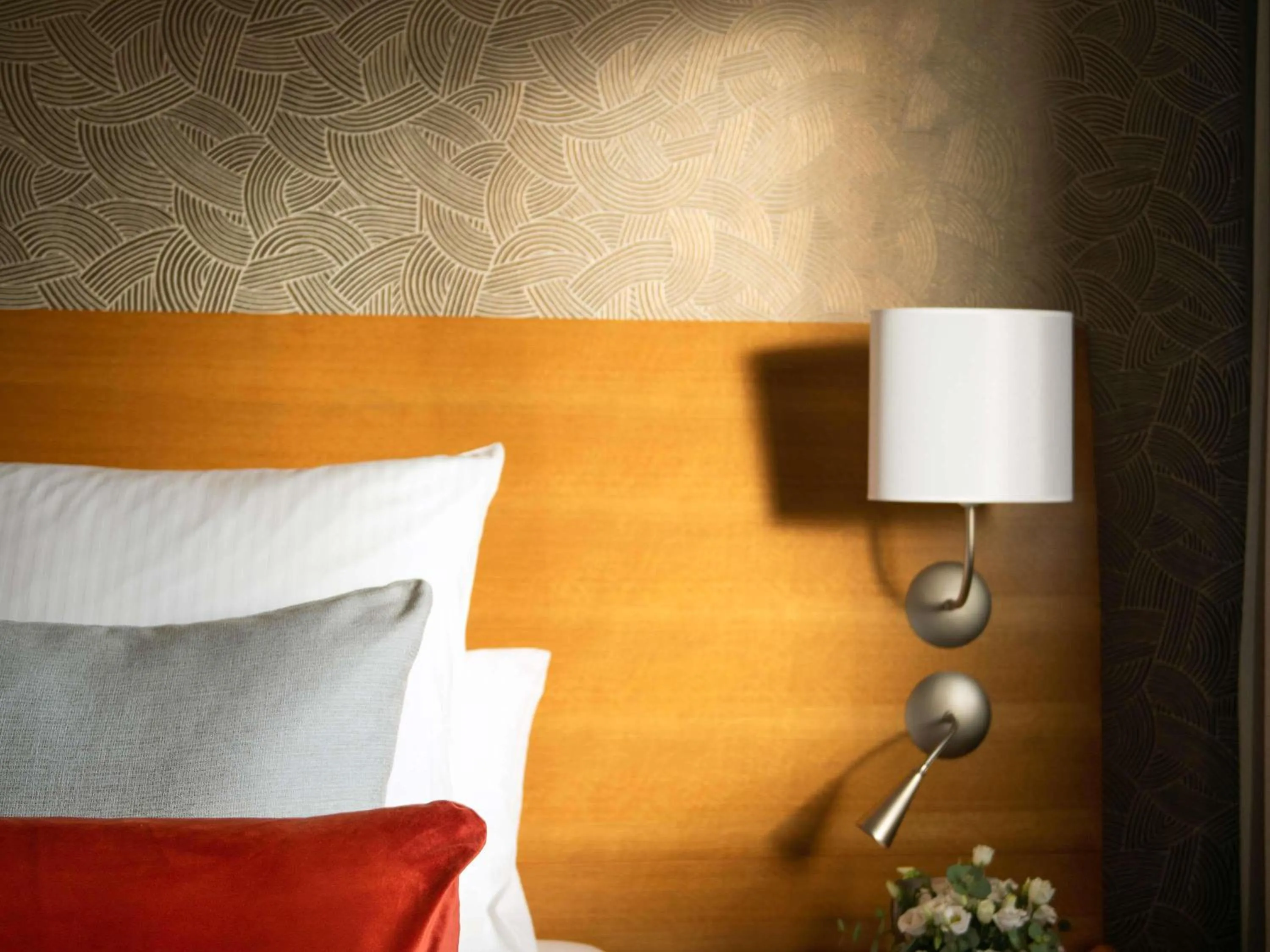 Bedroom, Bed in Parc Beaumont Hôtel & Spa Pau - MGallery Collection