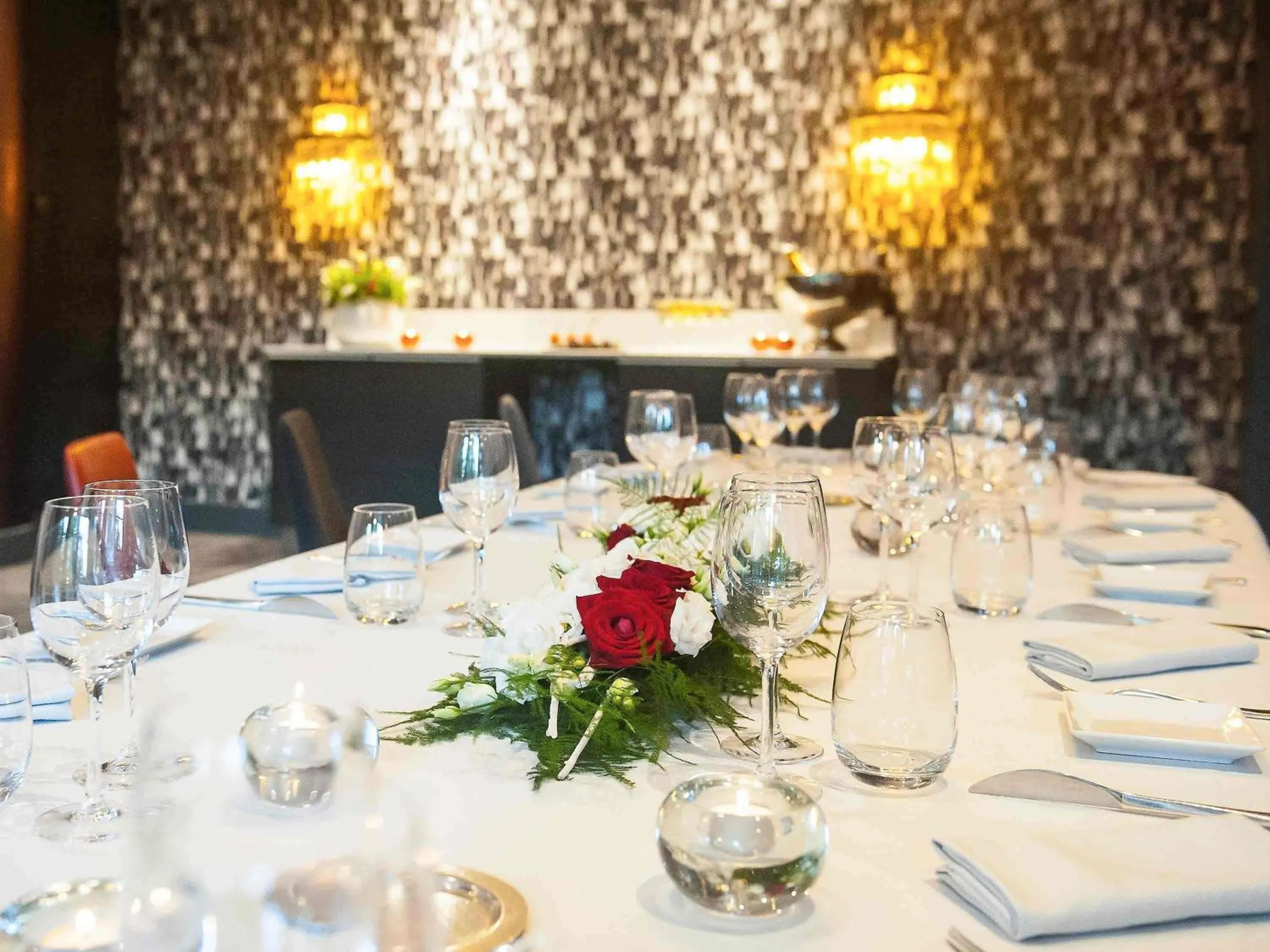 Meeting/conference room in Parc Beaumont Hôtel & Spa Pau - MGallery Collection