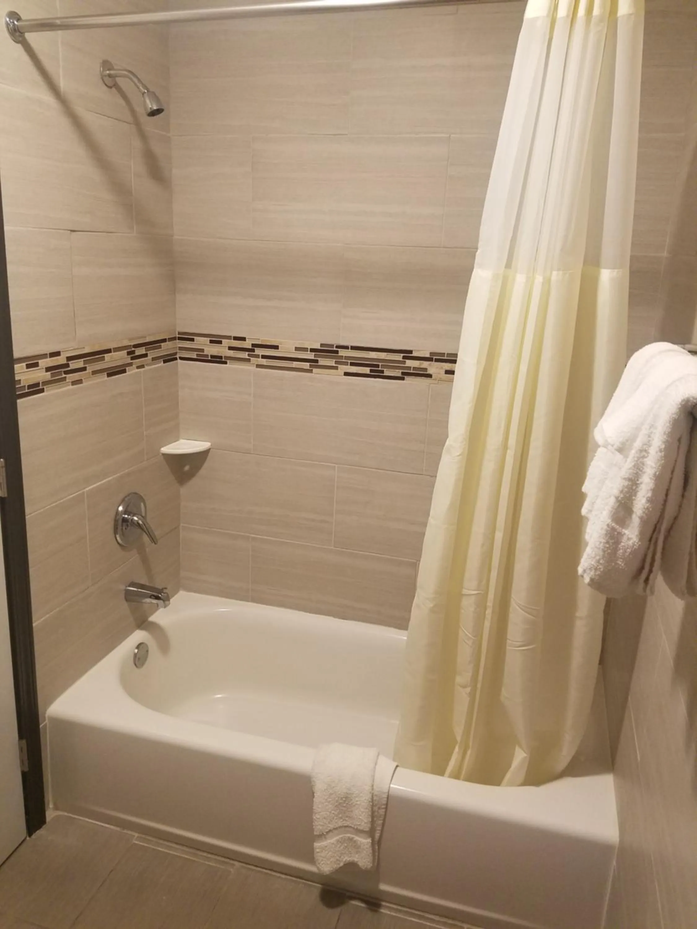 Shower in Western Inn - Pensacola