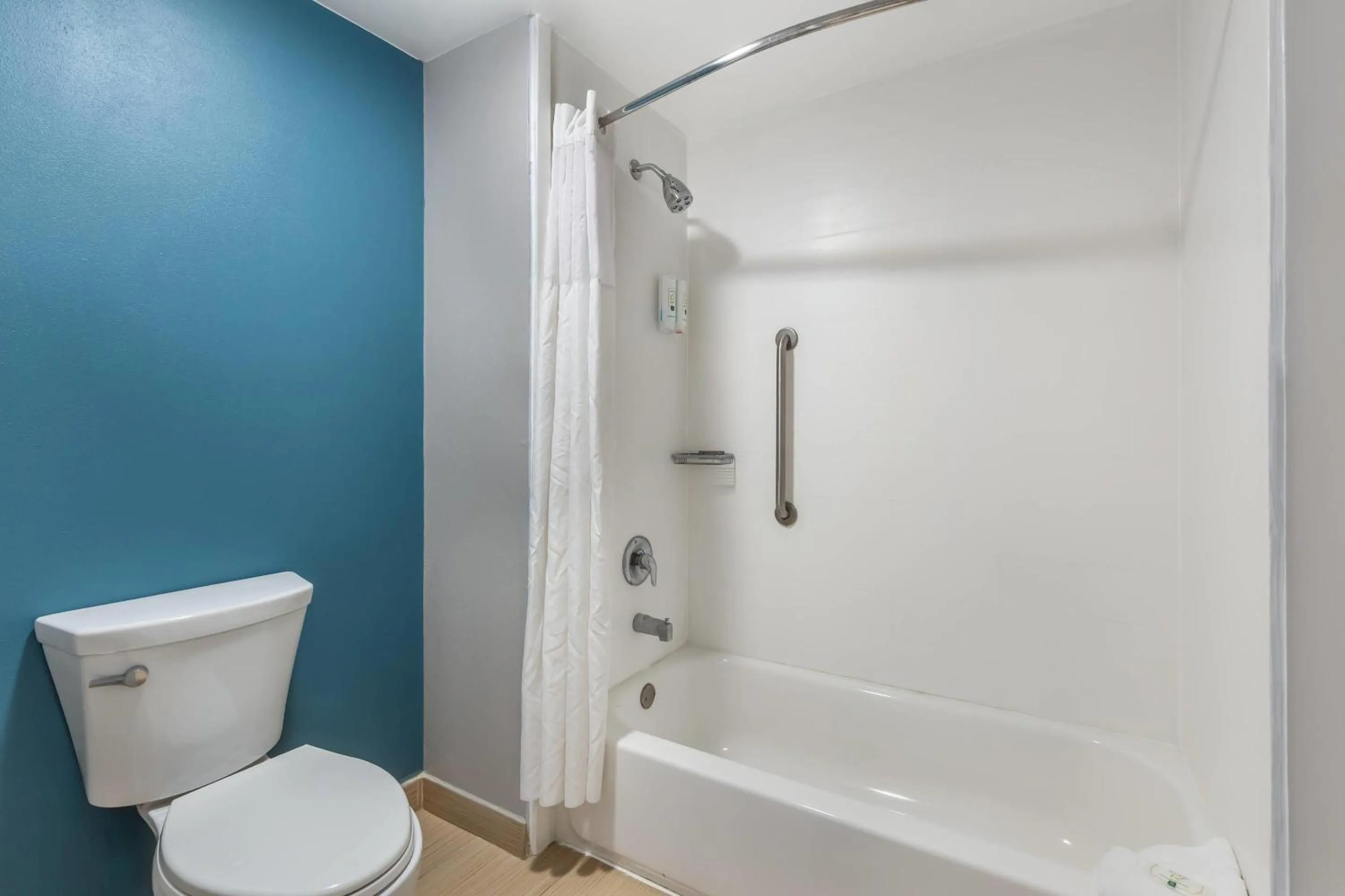 Bedroom in Quality Inn Wilmington