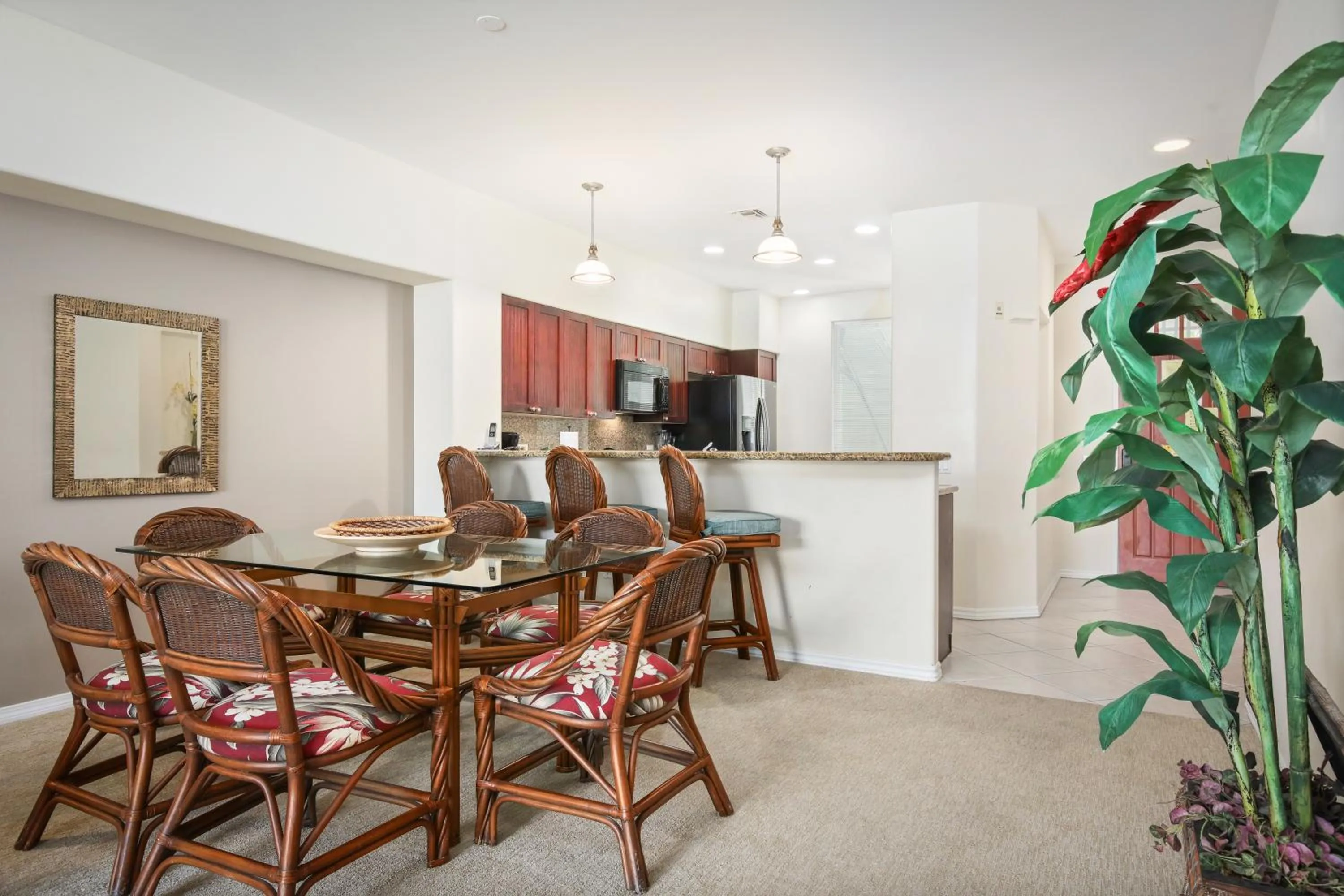 Kitchen or kitchenette in Fairway Villas Waikoloa by OUTRIGGER