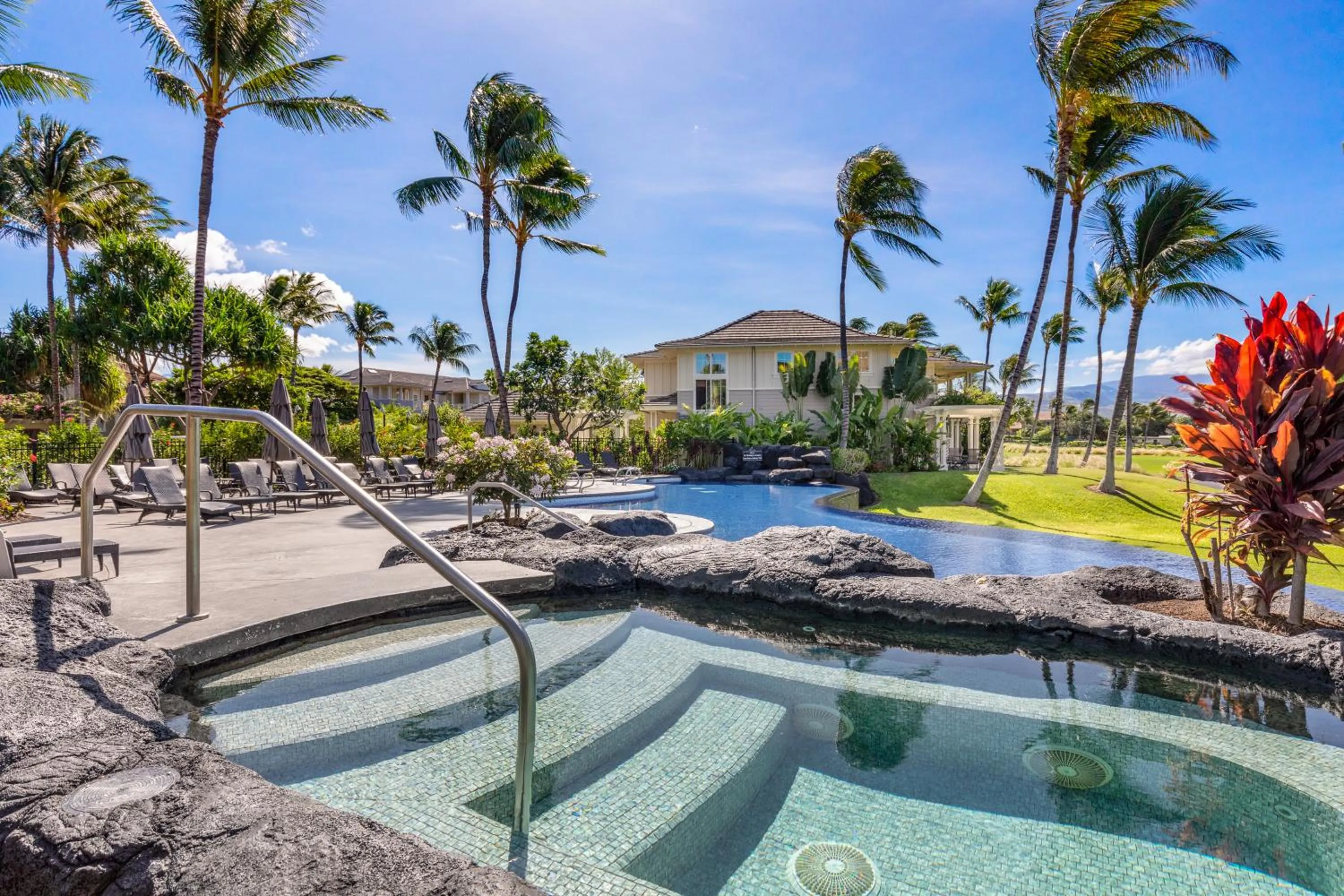 Hot Tub in Fairway Villas Waikoloa by OUTRIGGER