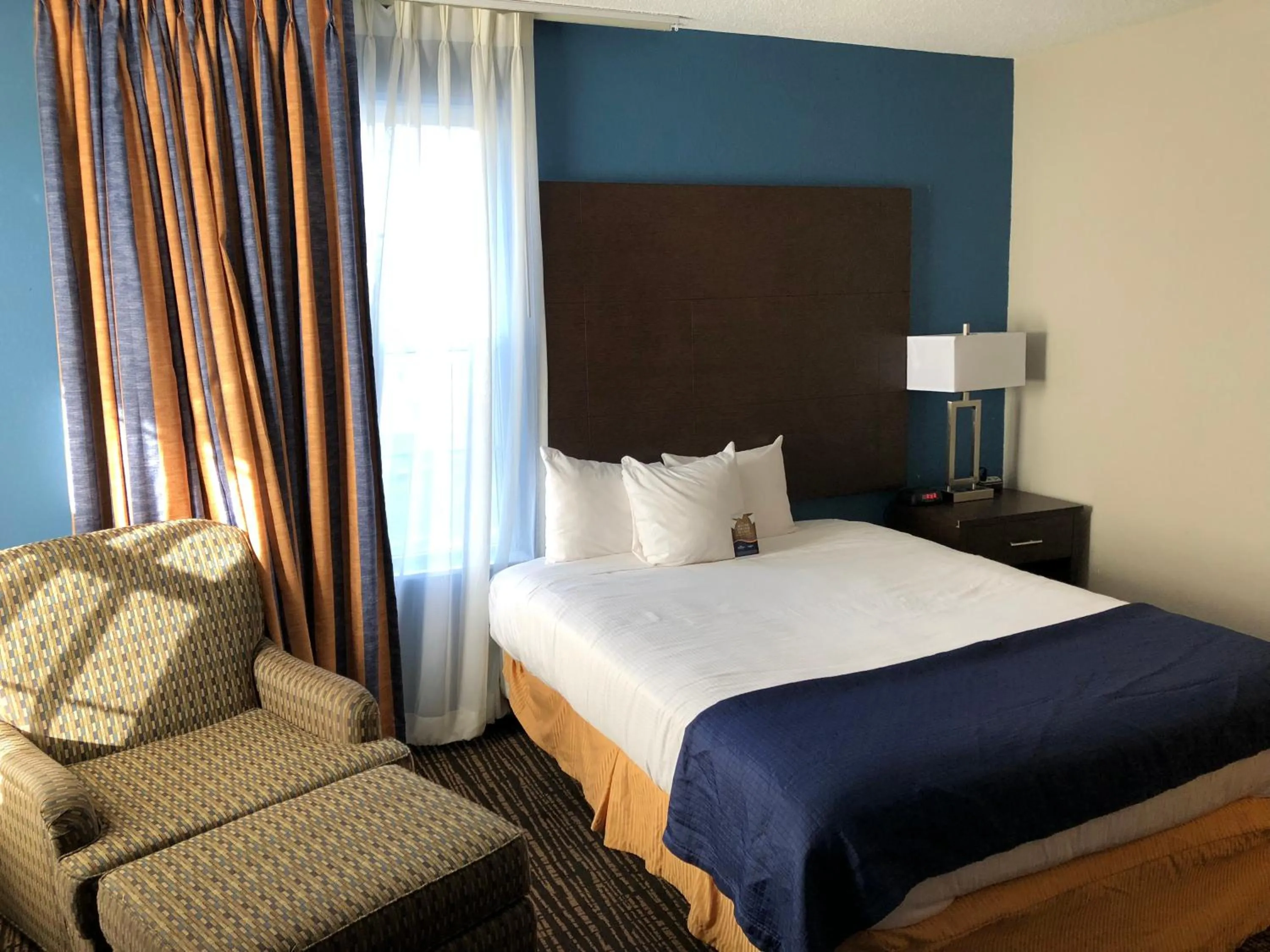 Bedroom, Bed in Baymont by Wyndham Washington