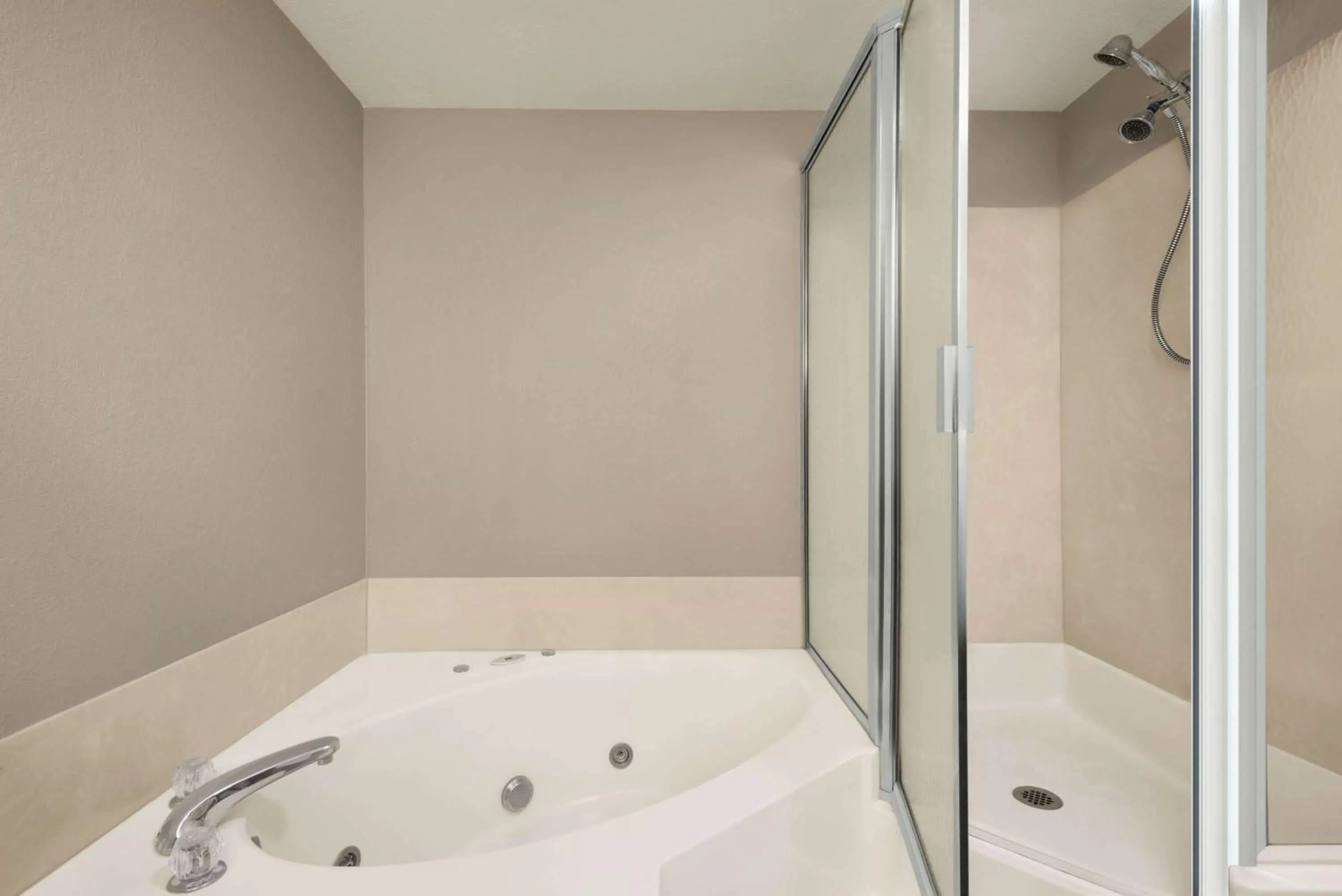 Bathroom in Baymont by Wyndham Washington