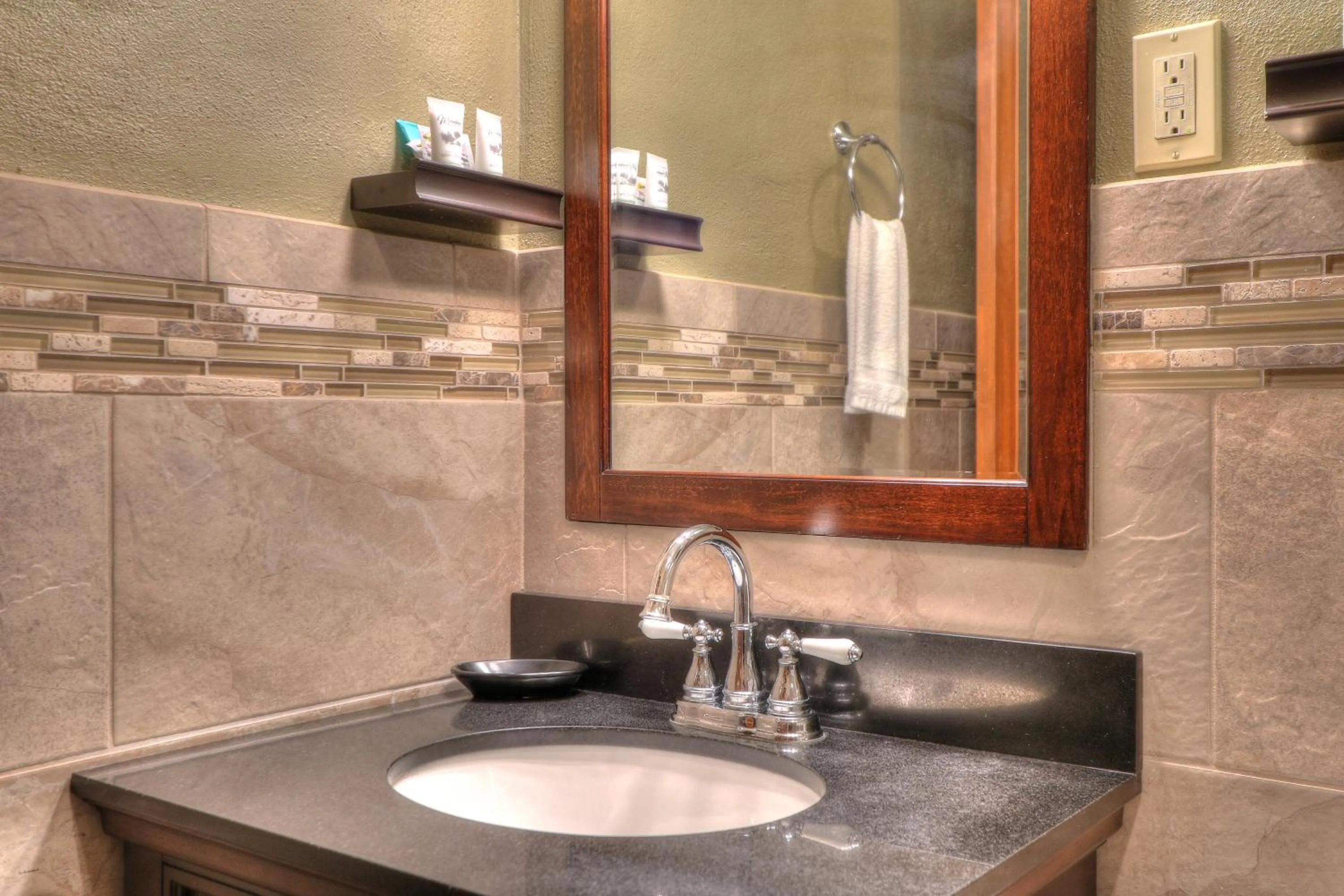 Bathroom in Gatlinburg Inn