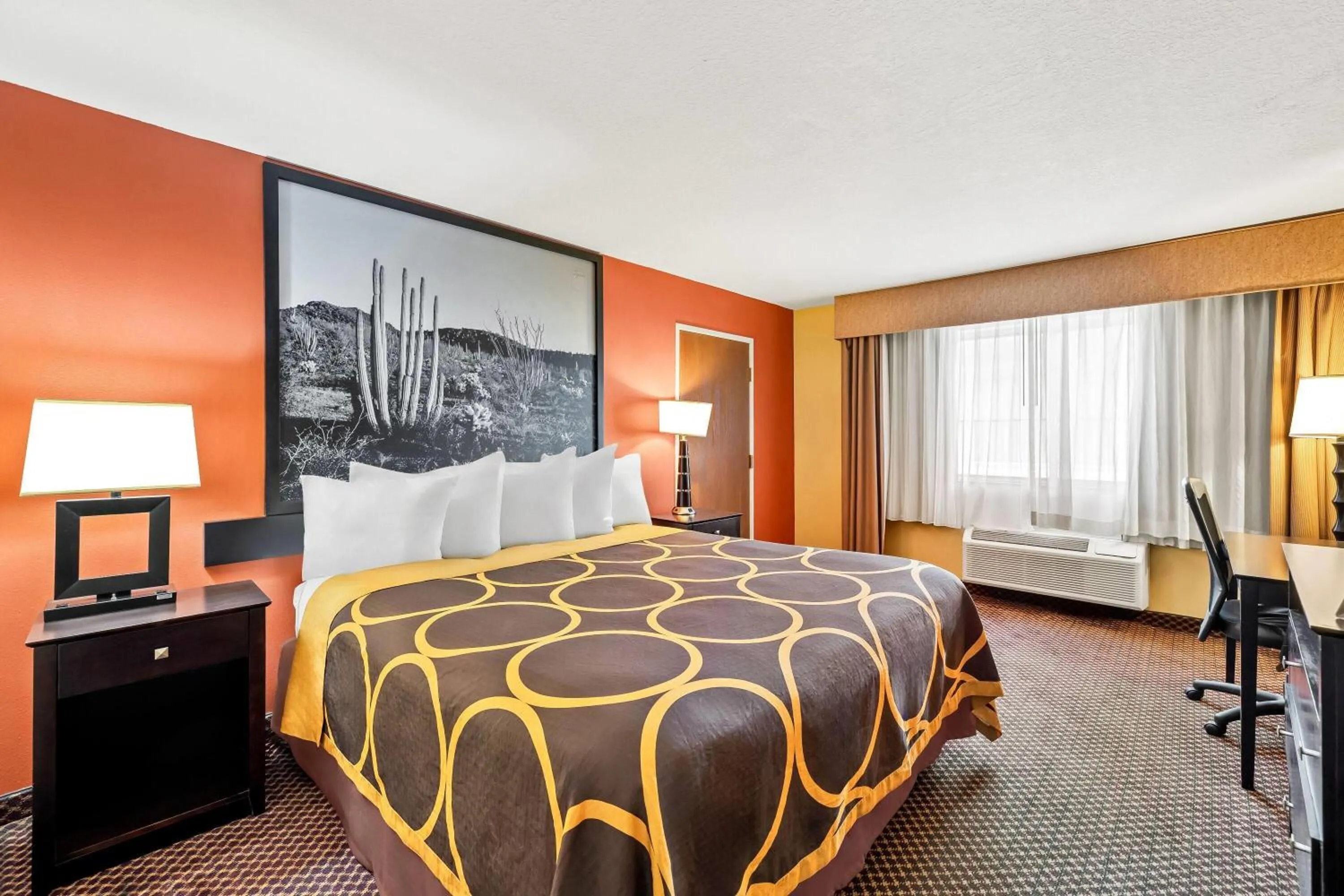 Bed in Super 8 by Wyndham Marana/Tucson Area