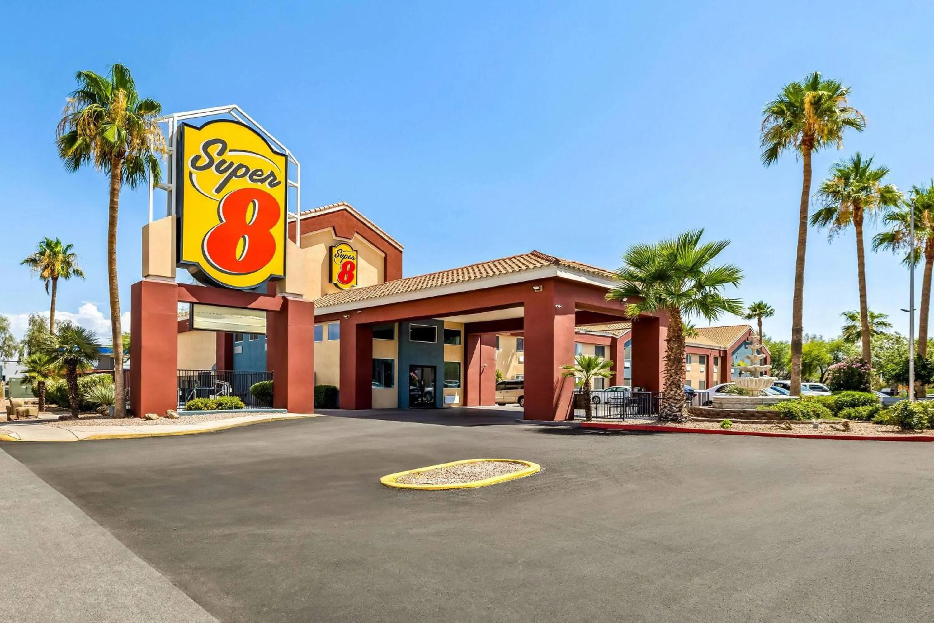 Property building in Super 8 by Wyndham Marana/Tucson Area