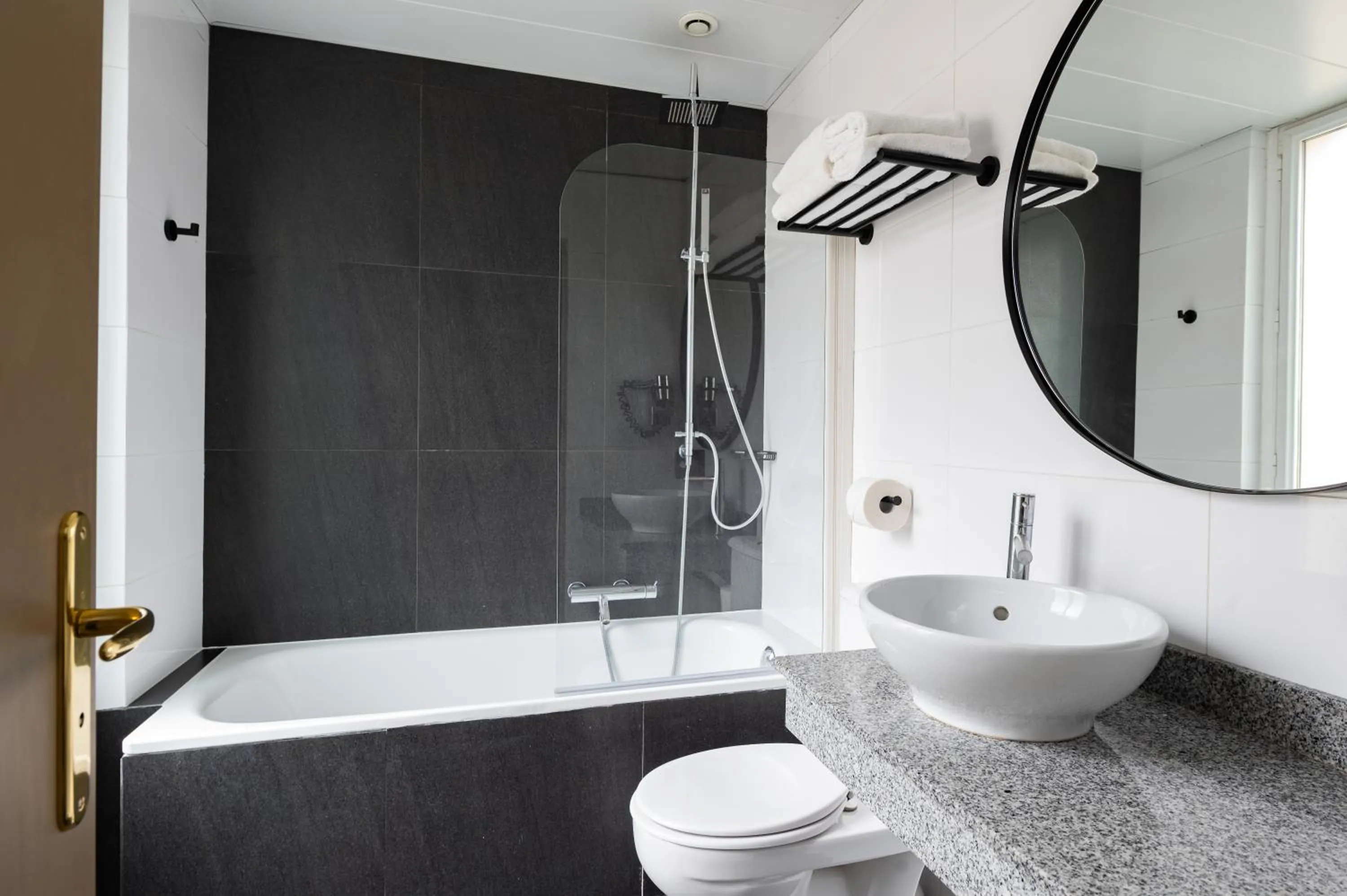 Bathroom in Royal Saint Germain